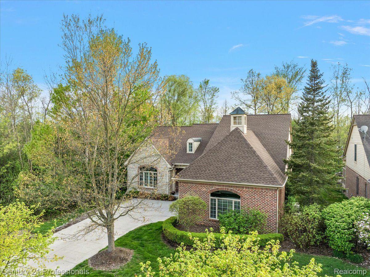 4735 OAKHURST RIDGE Road