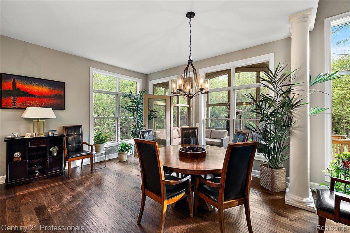 4735 OAKHURST RIDGE Road