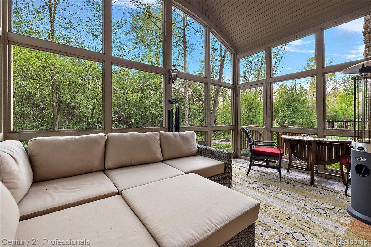 4735 OAKHURST RIDGE Road