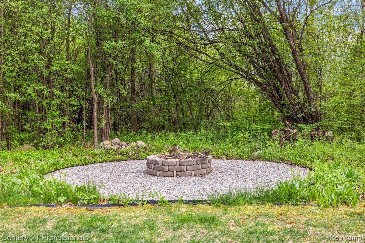 4735 OAKHURST RIDGE Road