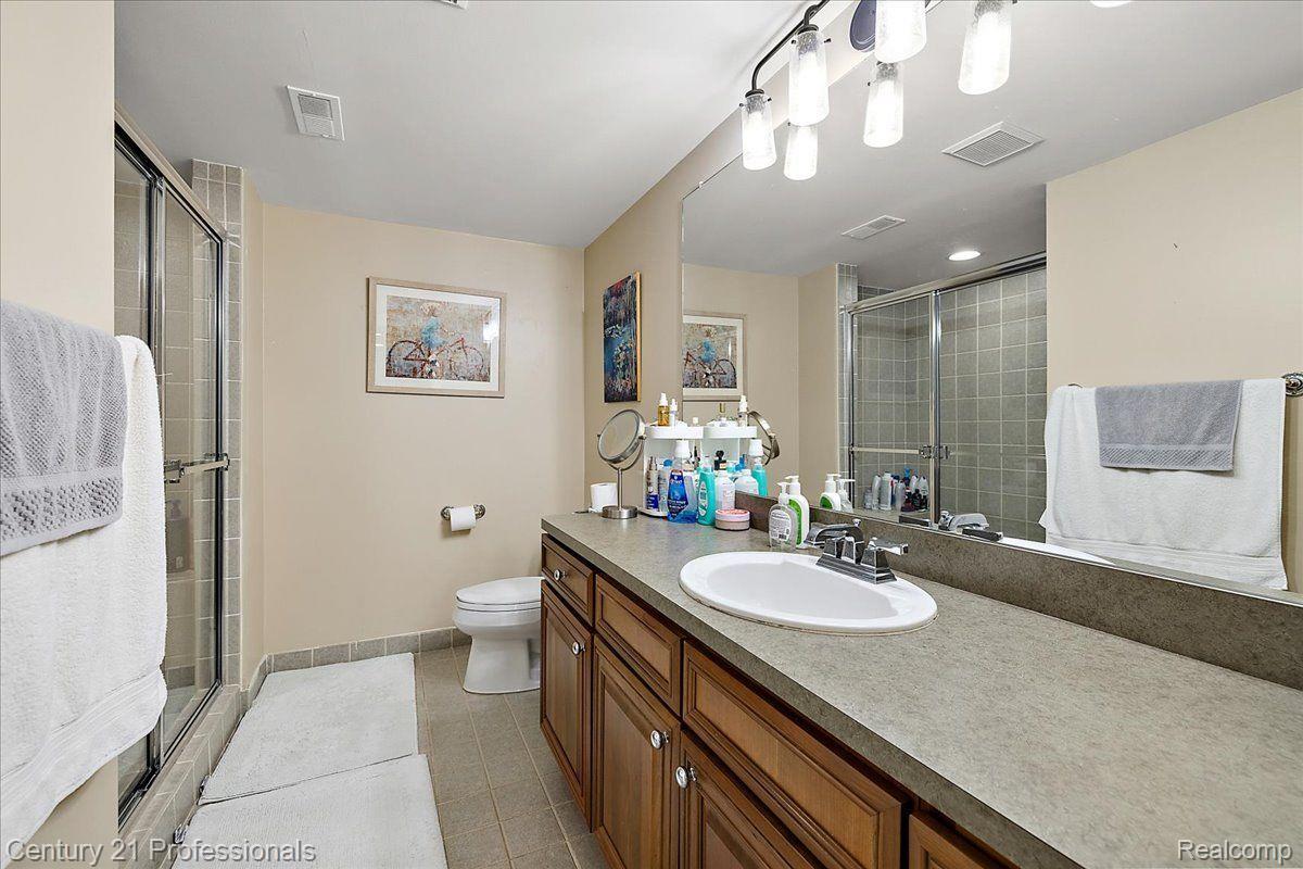 4735 OAKHURST RIDGE Road