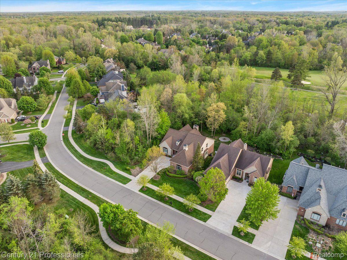 4735 OAKHURST RIDGE Road