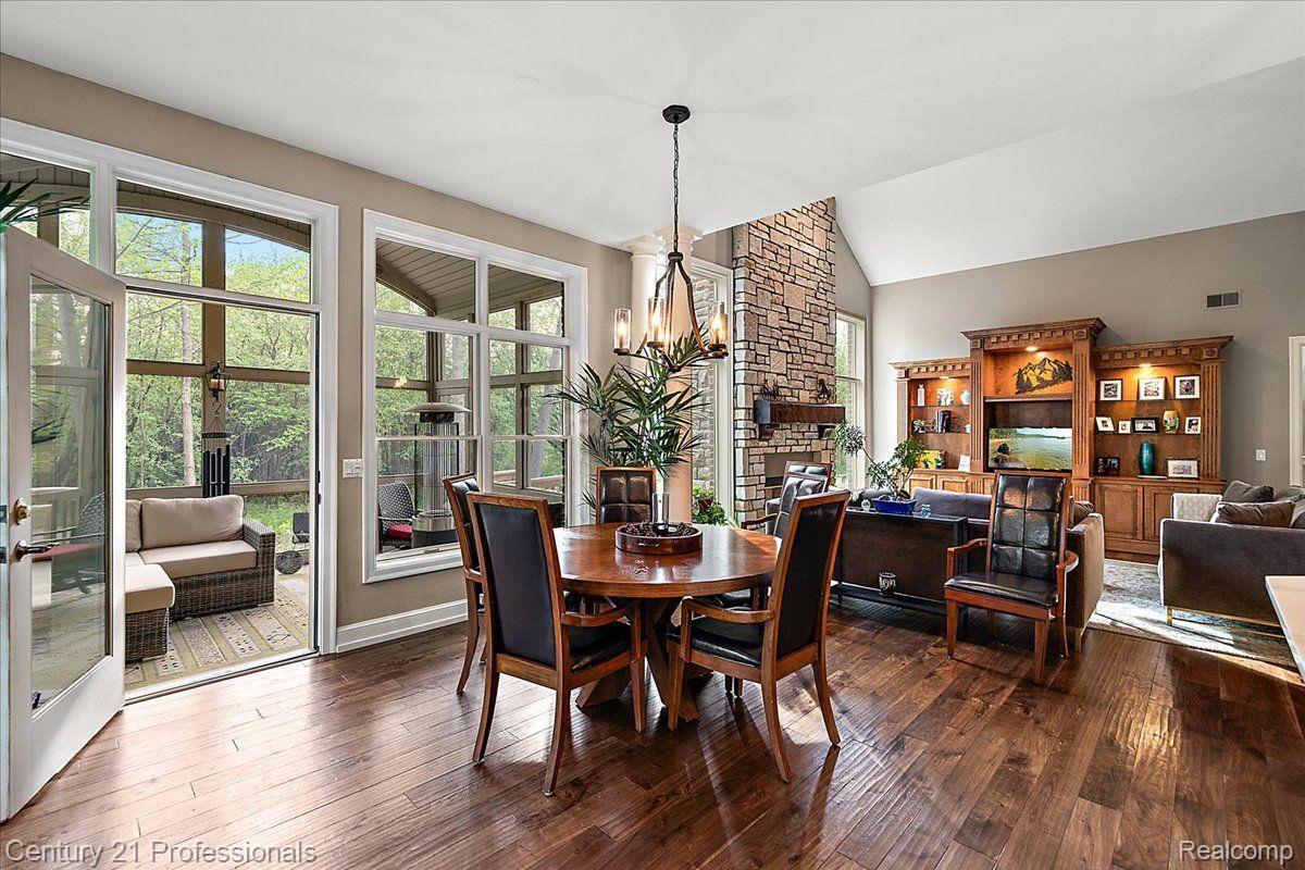 4735 OAKHURST RIDGE Road