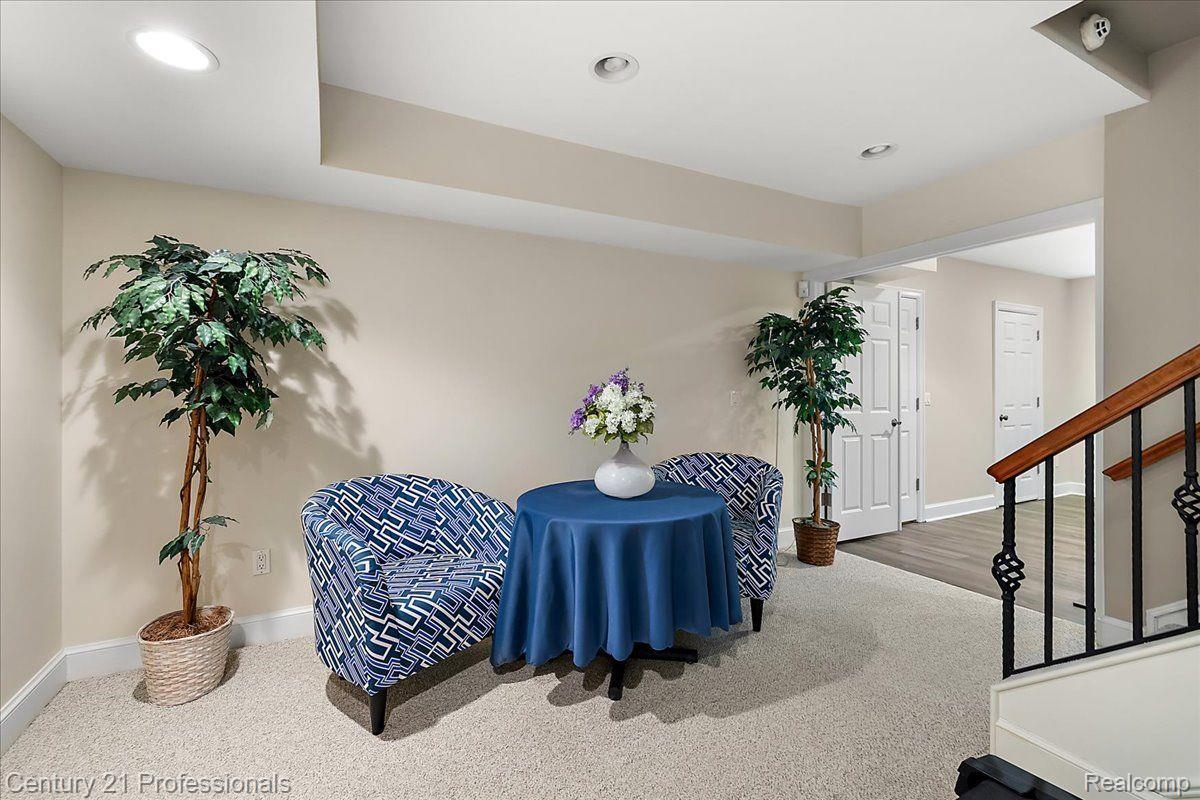 4735 OAKHURST RIDGE Road