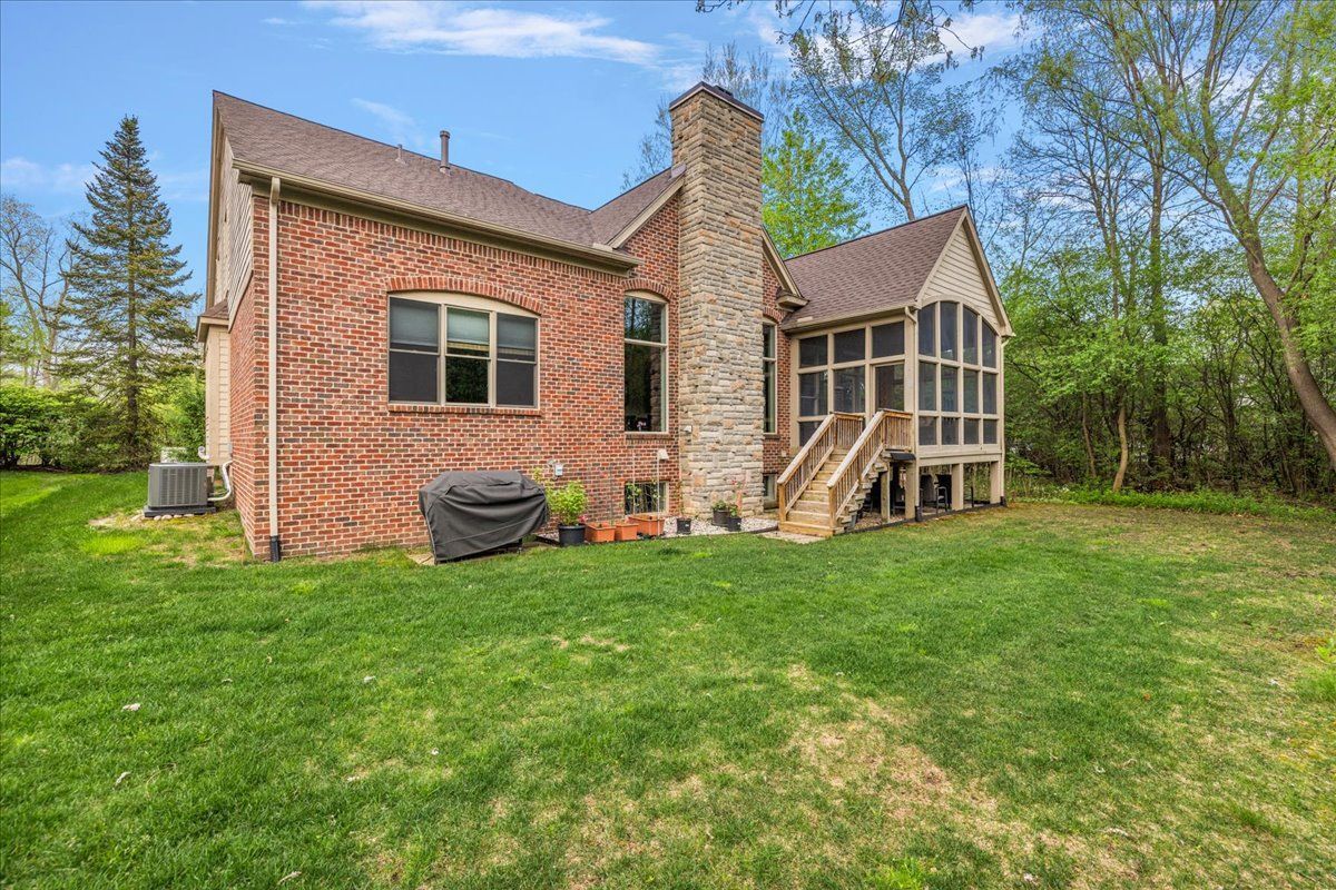 4735 OAKHURST RIDGE Road