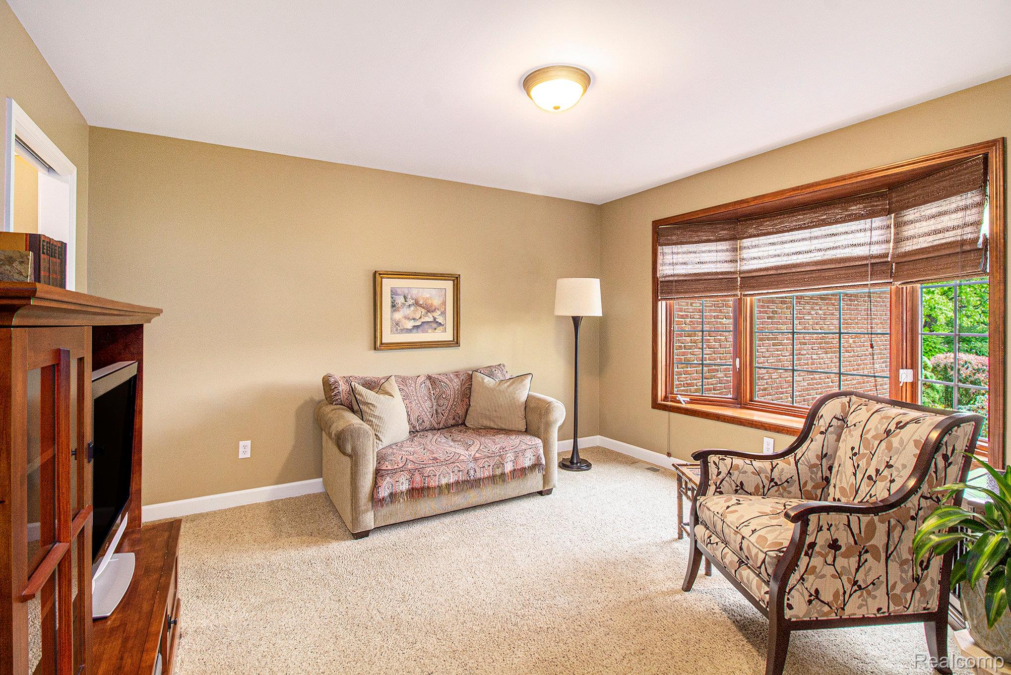 10355 Deer Ridge Trail