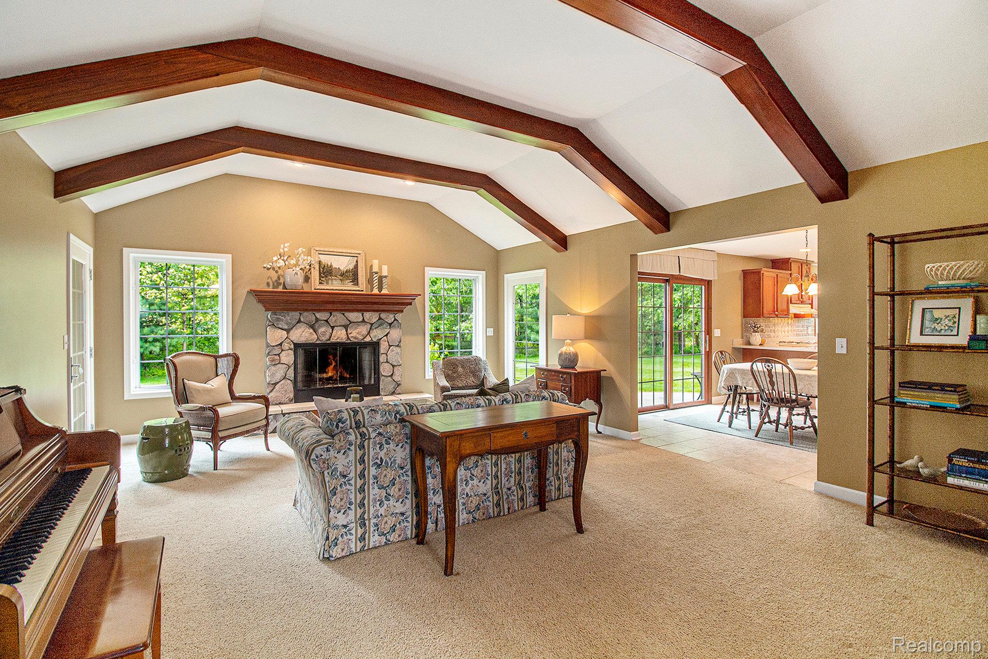 10355 Deer Ridge Trail