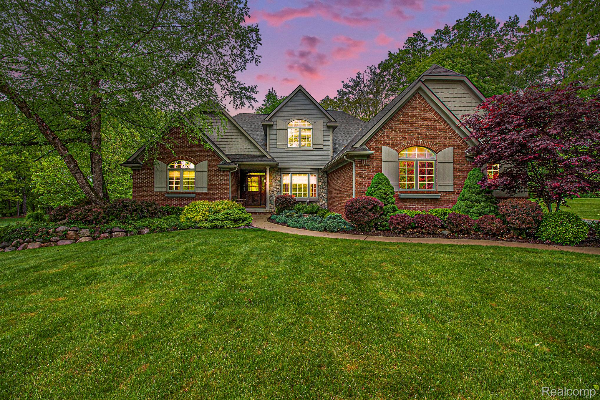 10355 Deer Ridge Trail