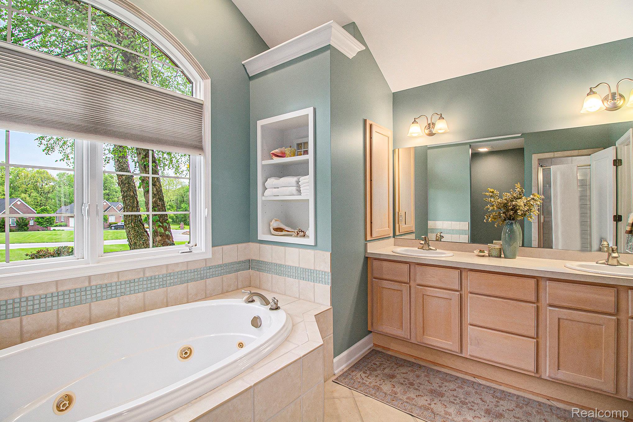 10355 Deer Ridge Trail