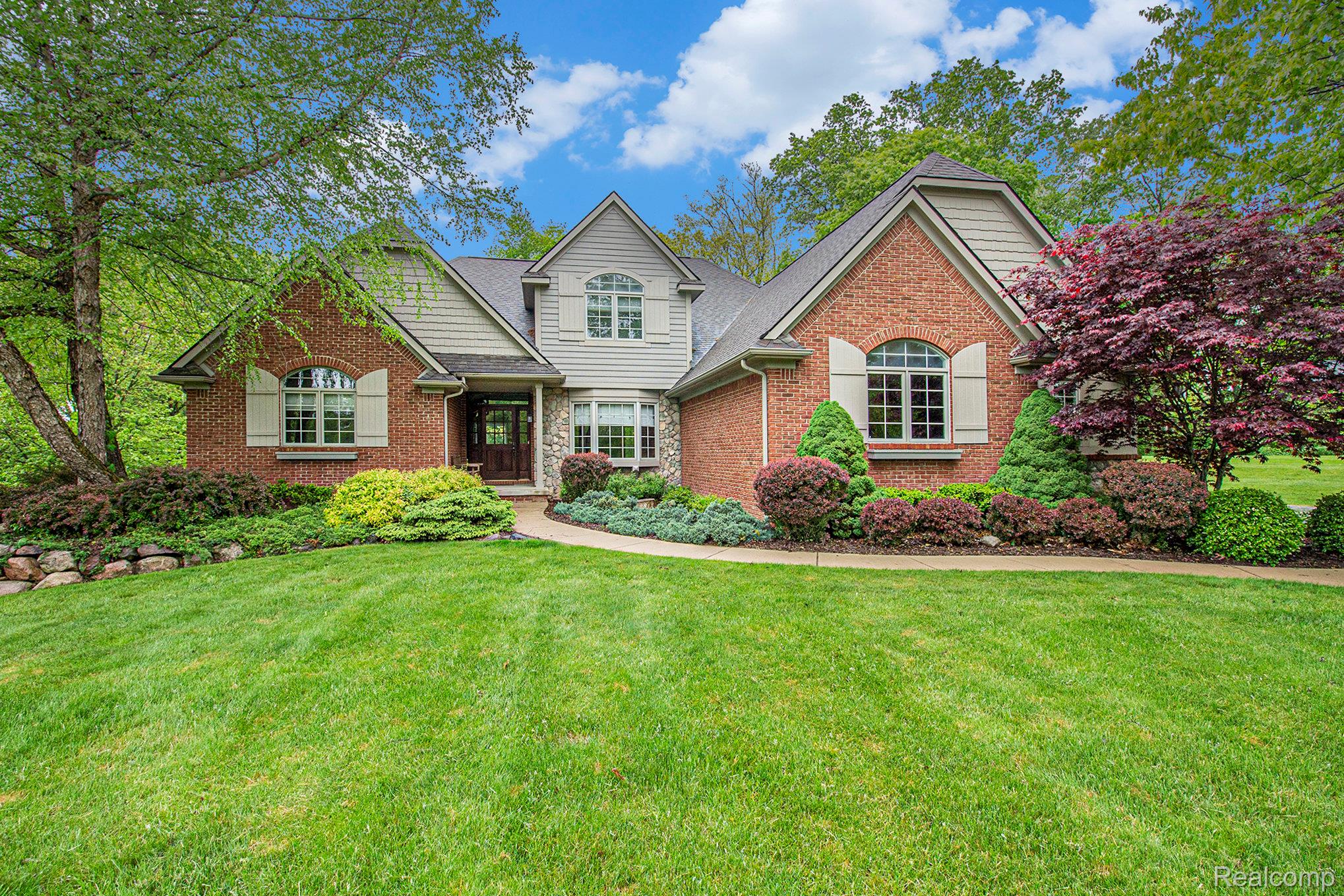 10355 Deer Ridge Trail