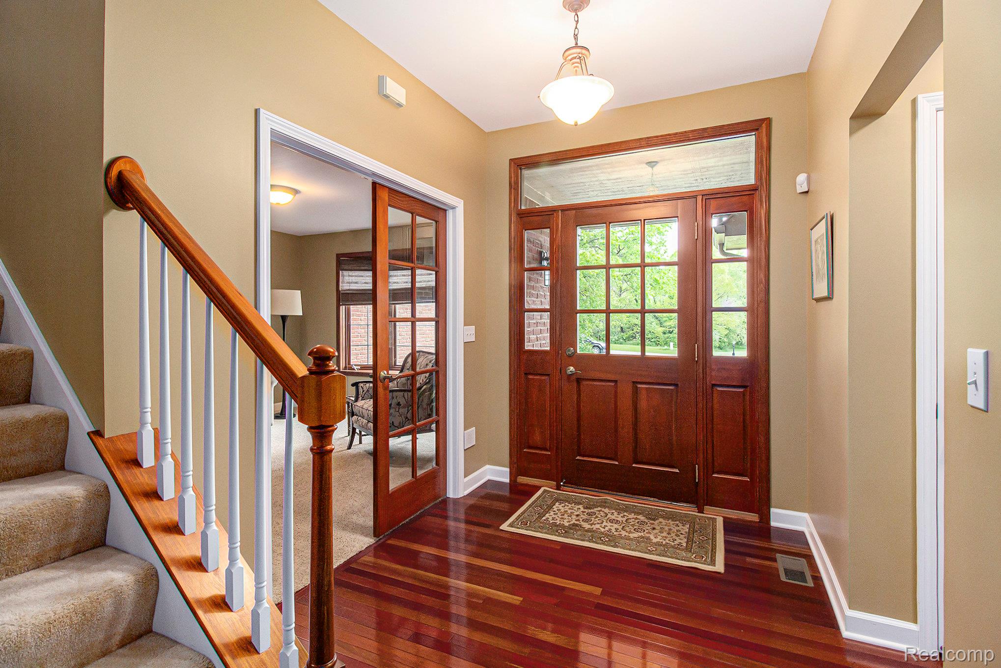 10355 Deer Ridge Trail