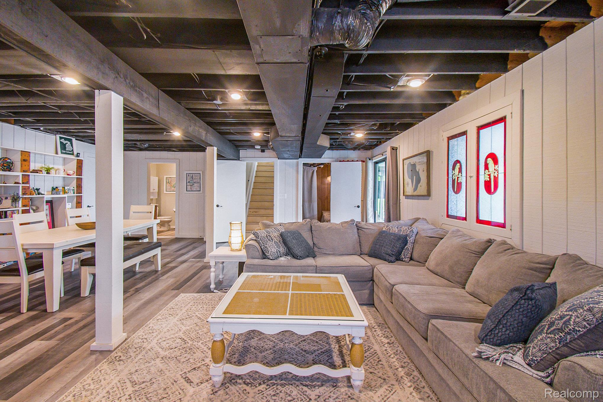 4521 Harp Drive