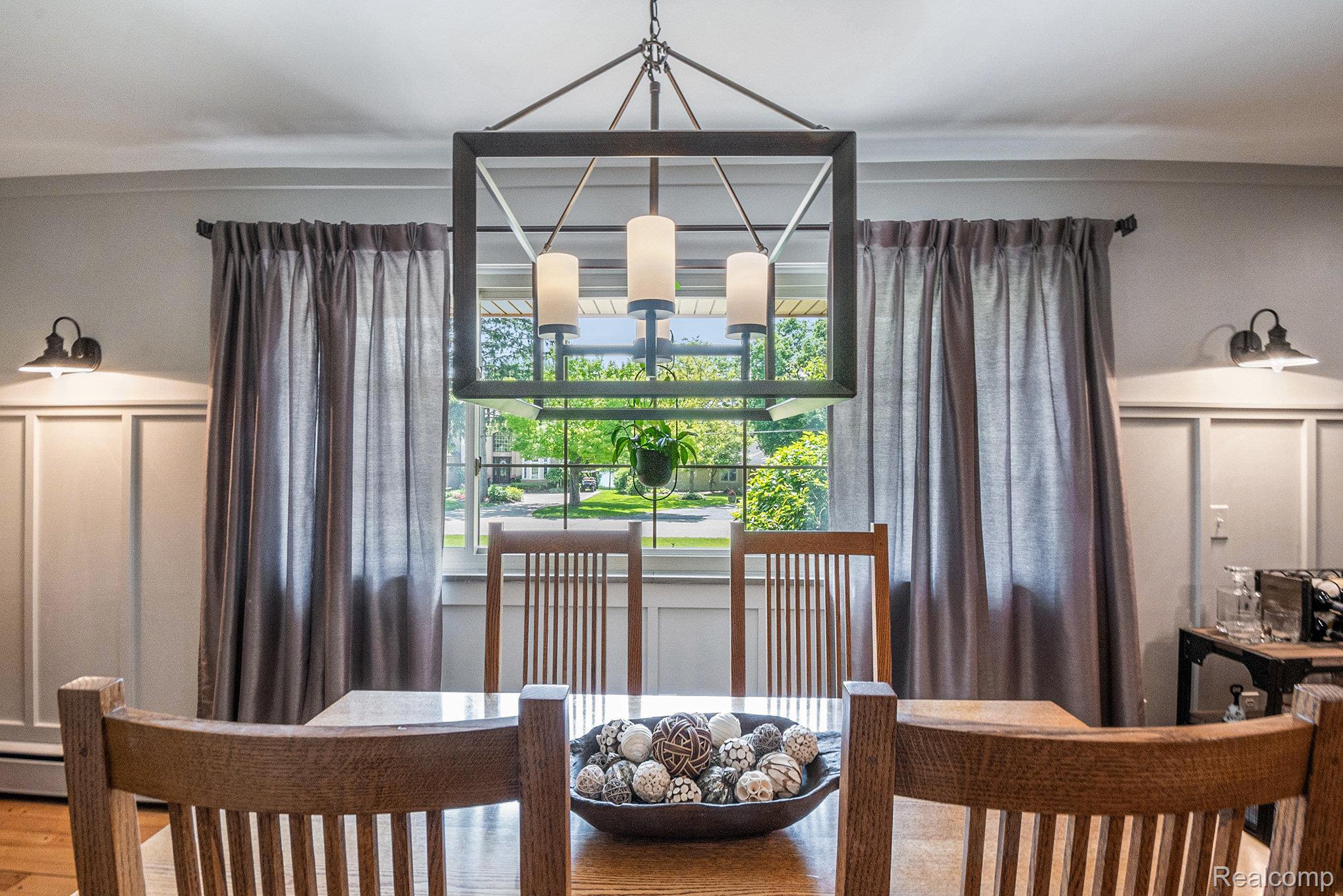 6062 Middle Lake Road