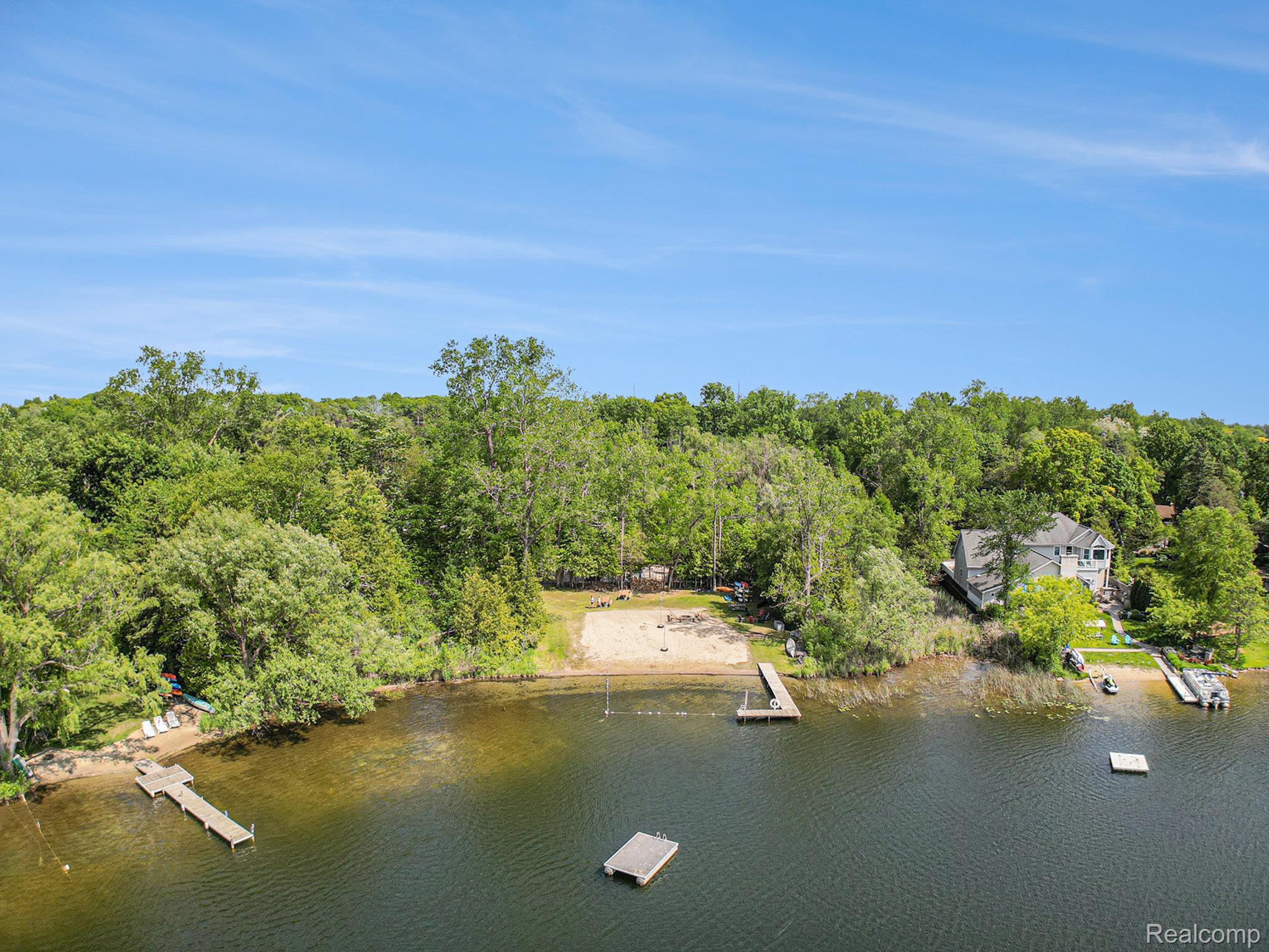 6062 Middle Lake Road