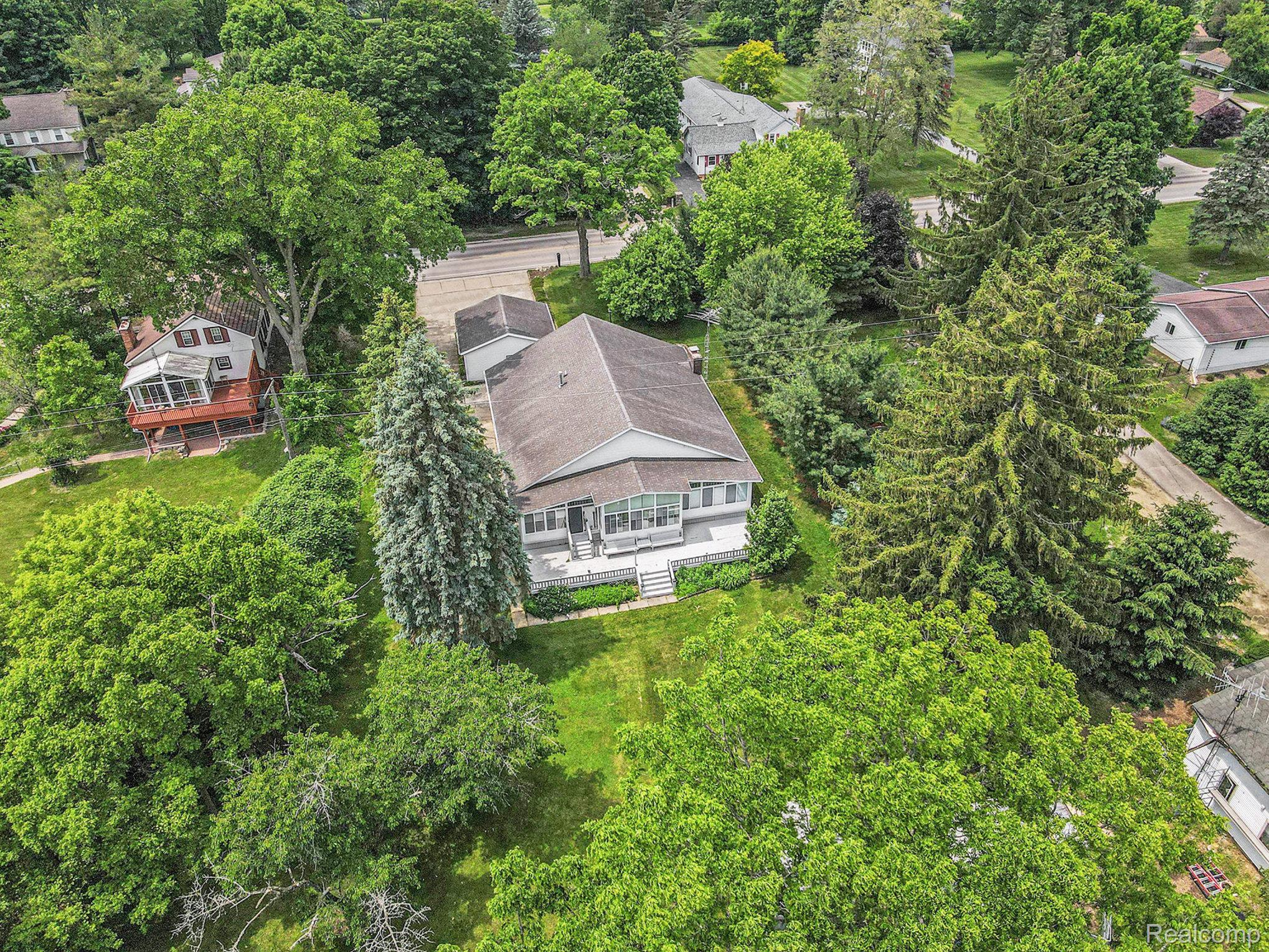 3277 Baldwin Road