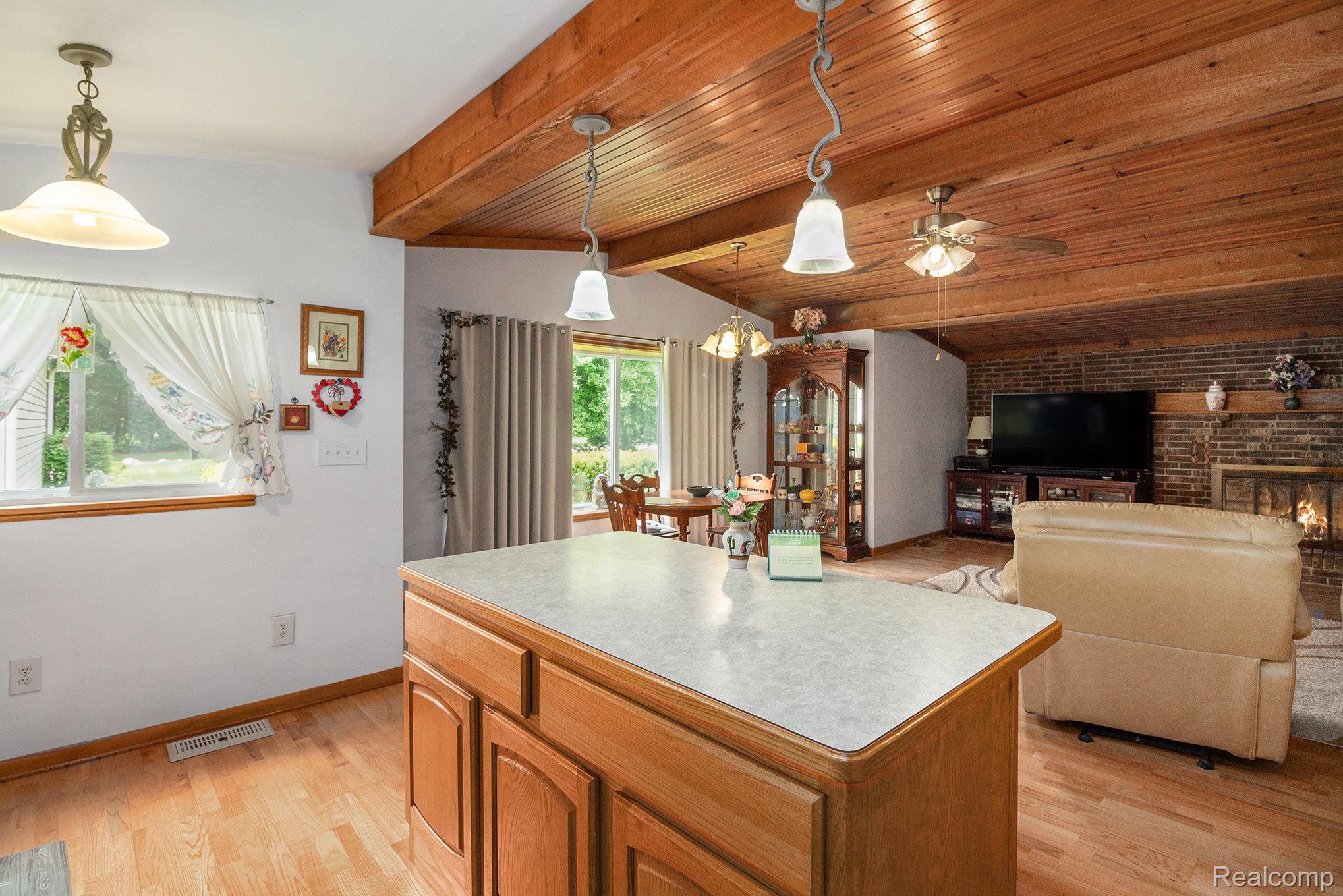 3277 Baldwin Road