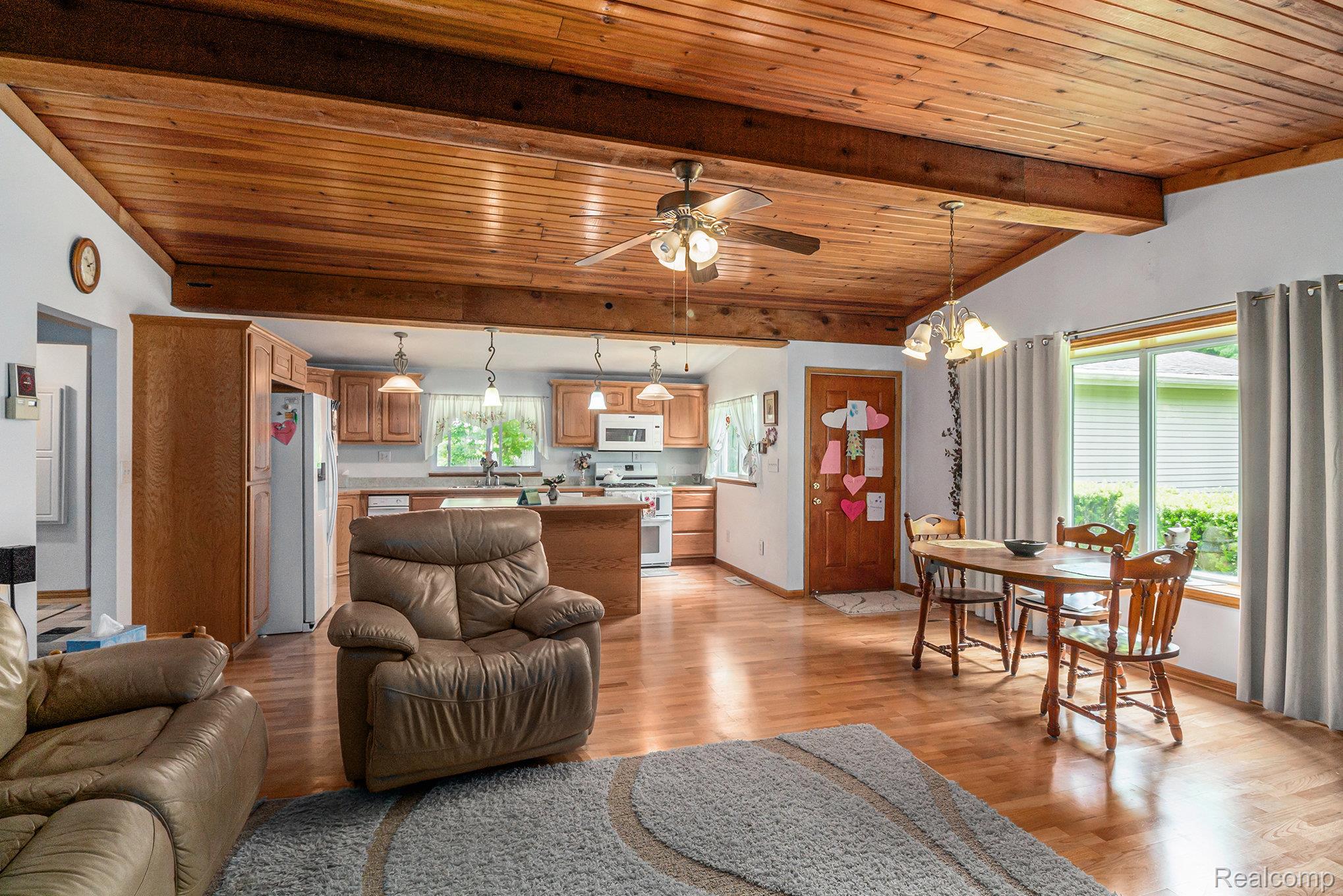 3277 Baldwin Road