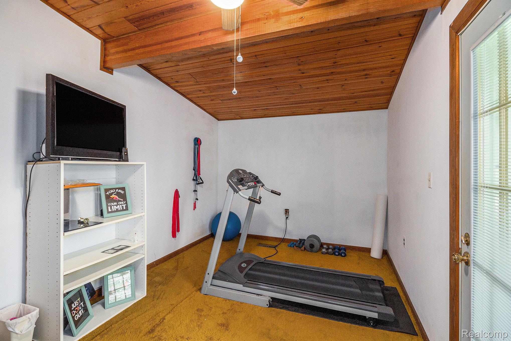 3277 Baldwin Road