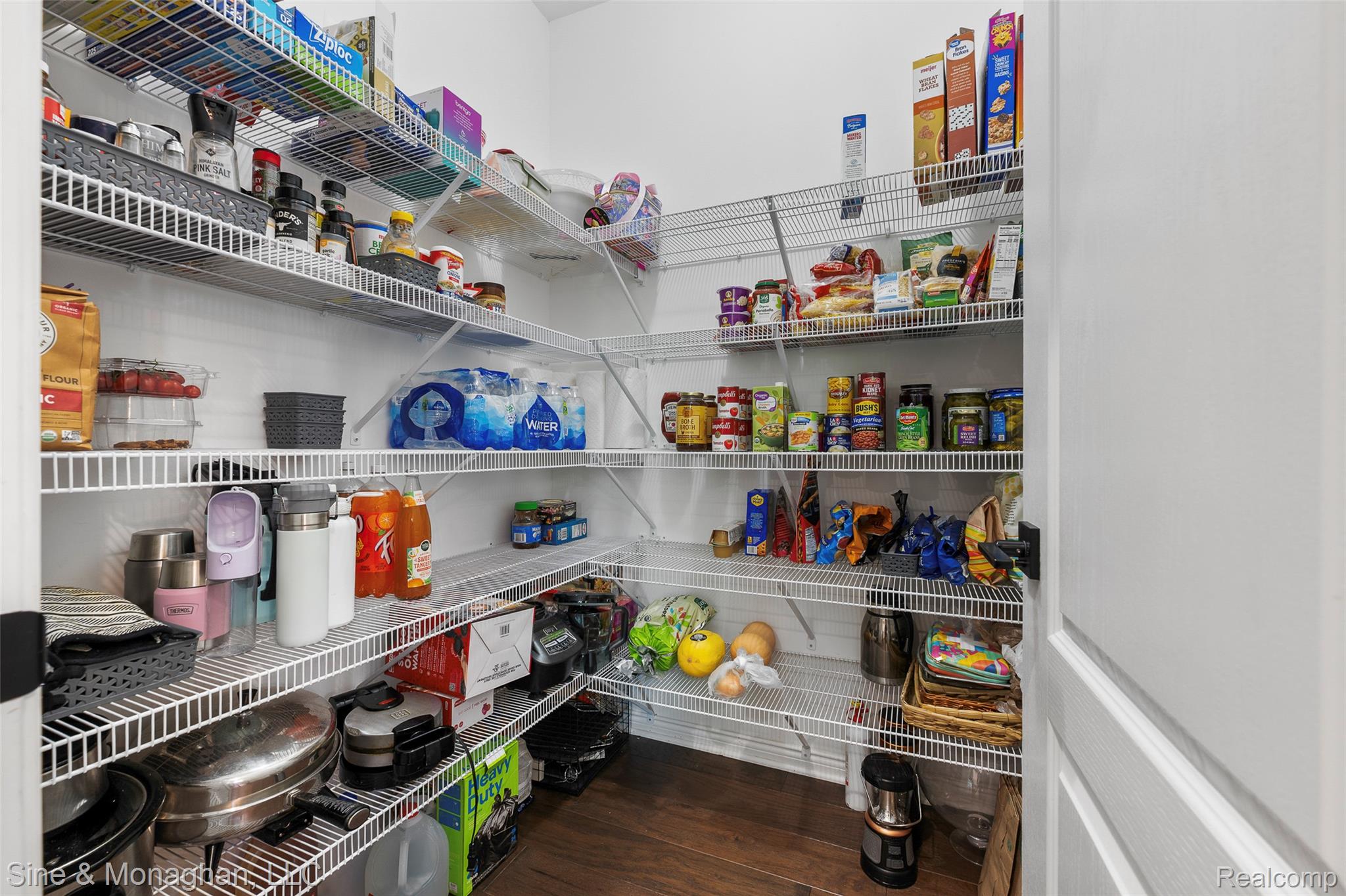 5401 Aberdeen Court
