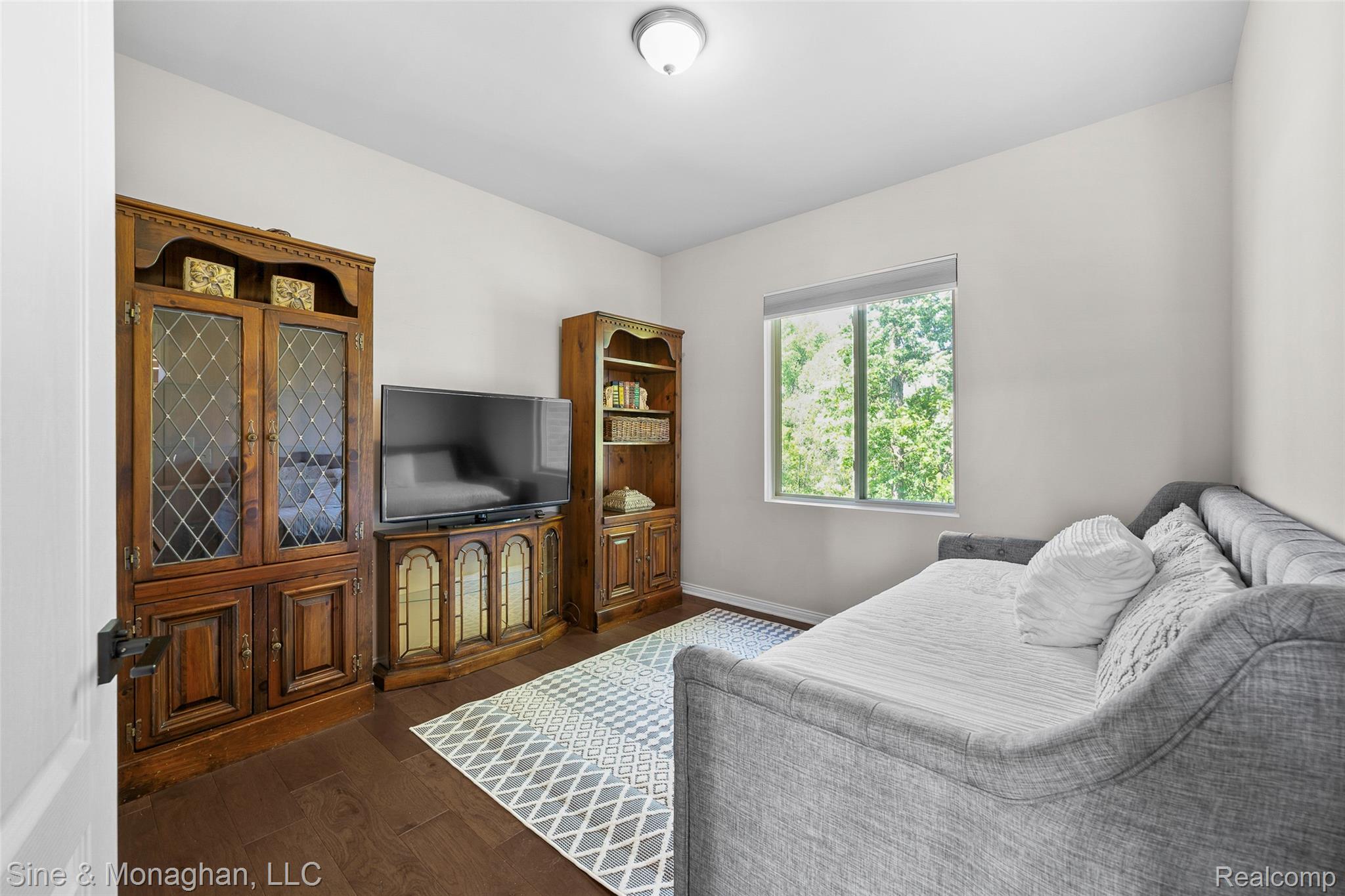 5401 Aberdeen Court