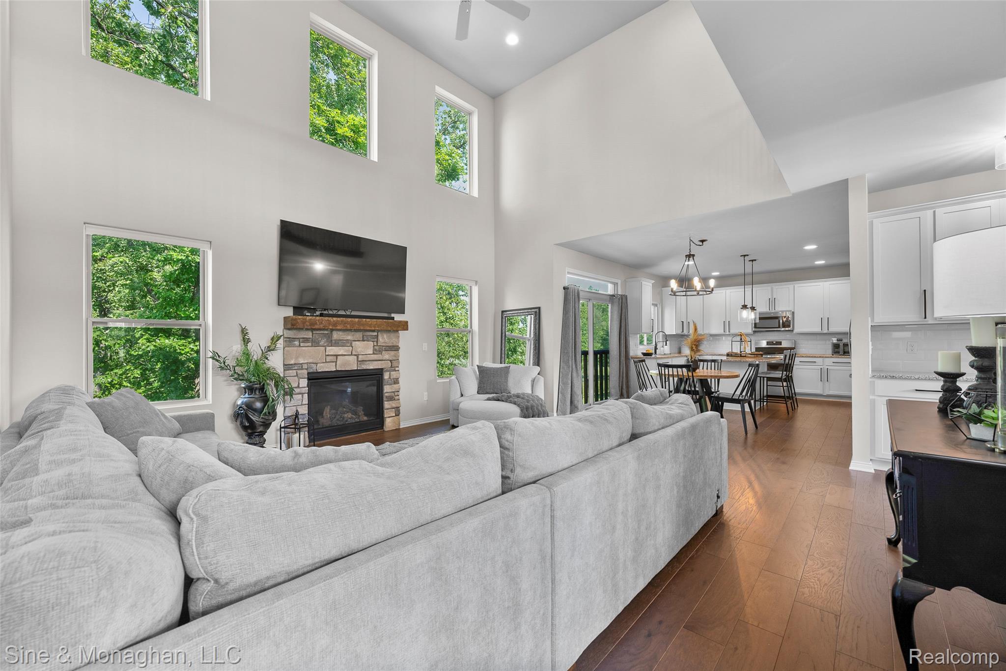 5401 Aberdeen Court