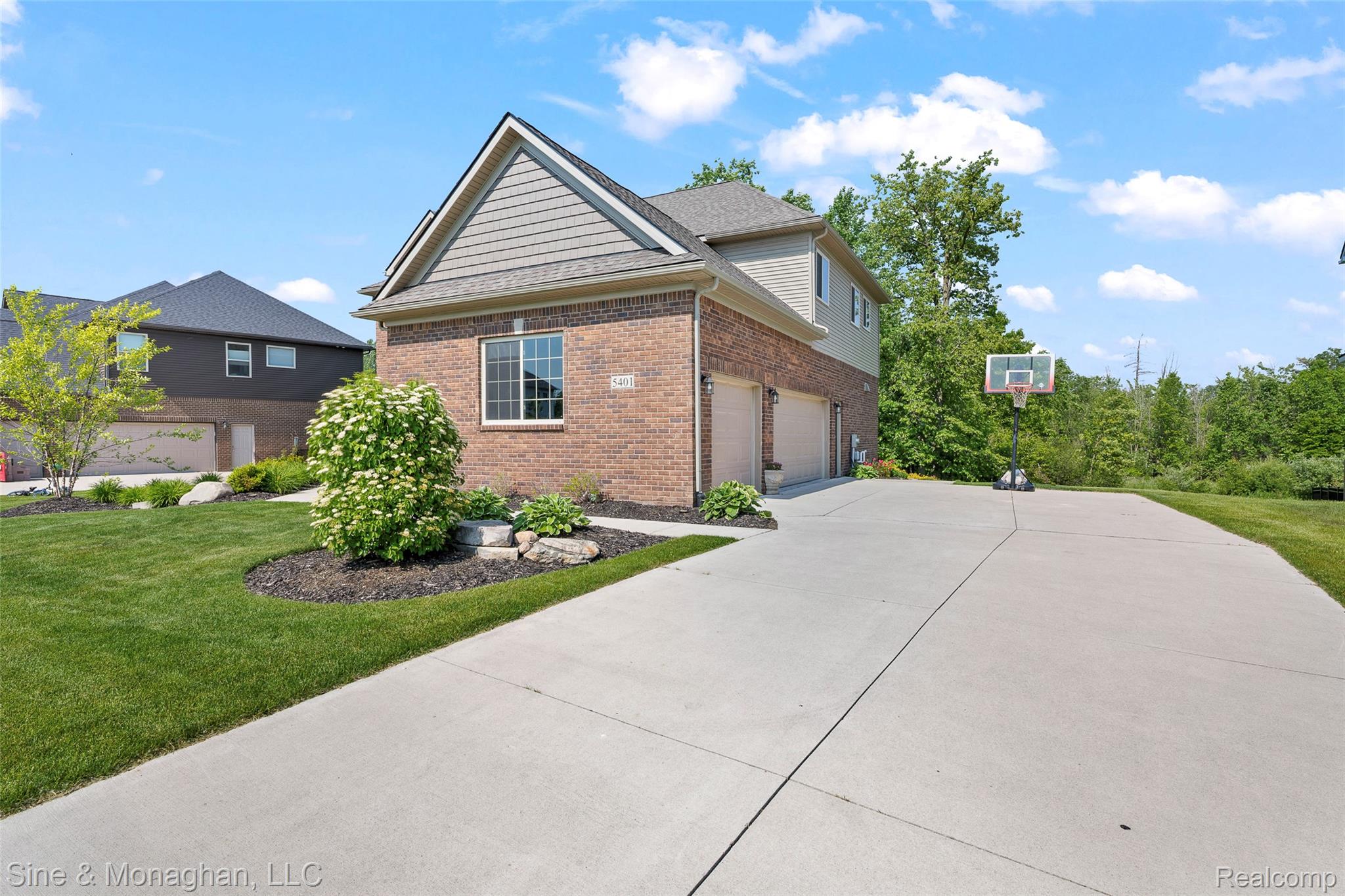 5401 Aberdeen Court