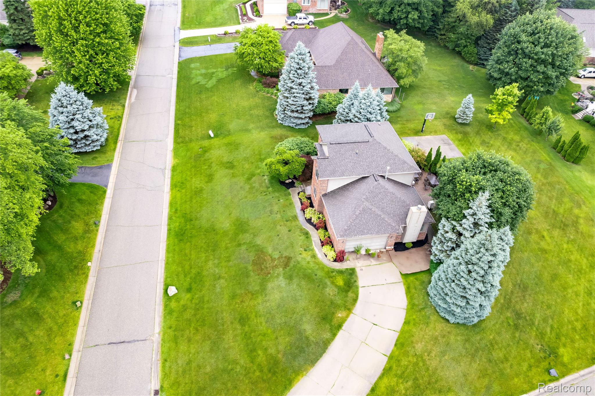 8140 Staghorn Trail