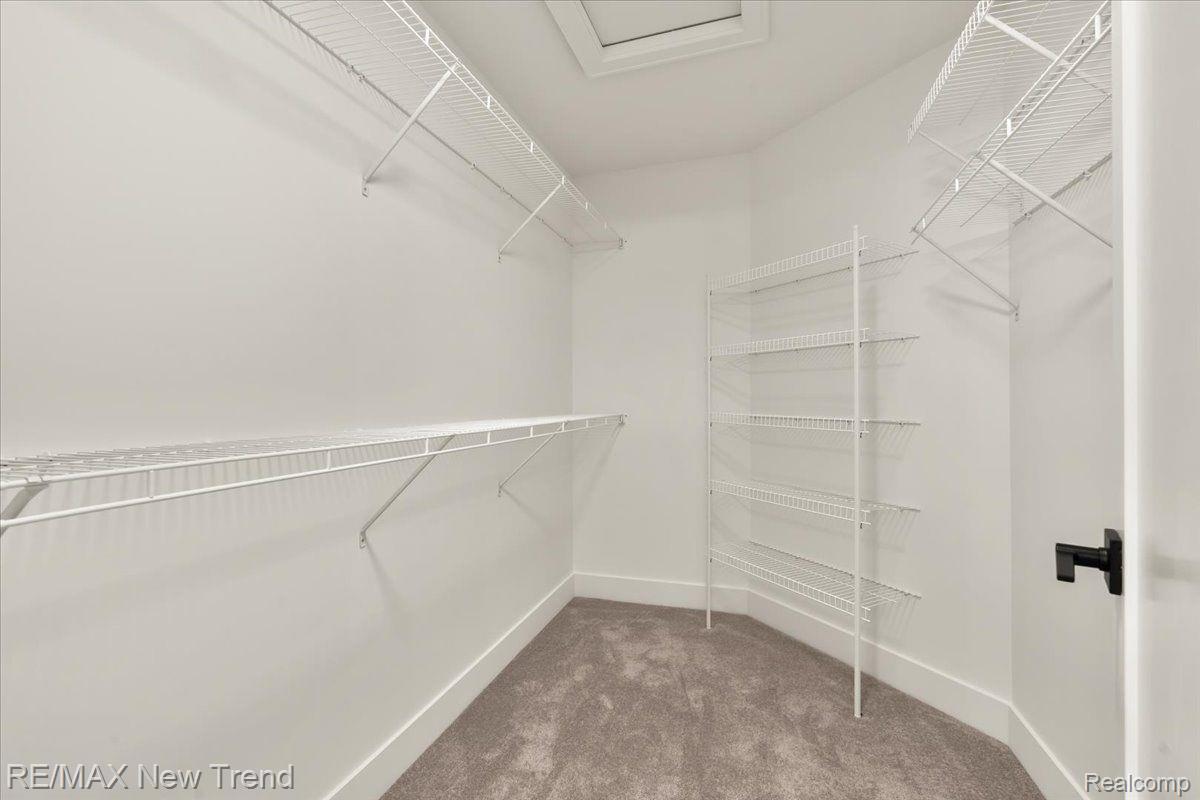 6514 CAMBRIDGE Circle