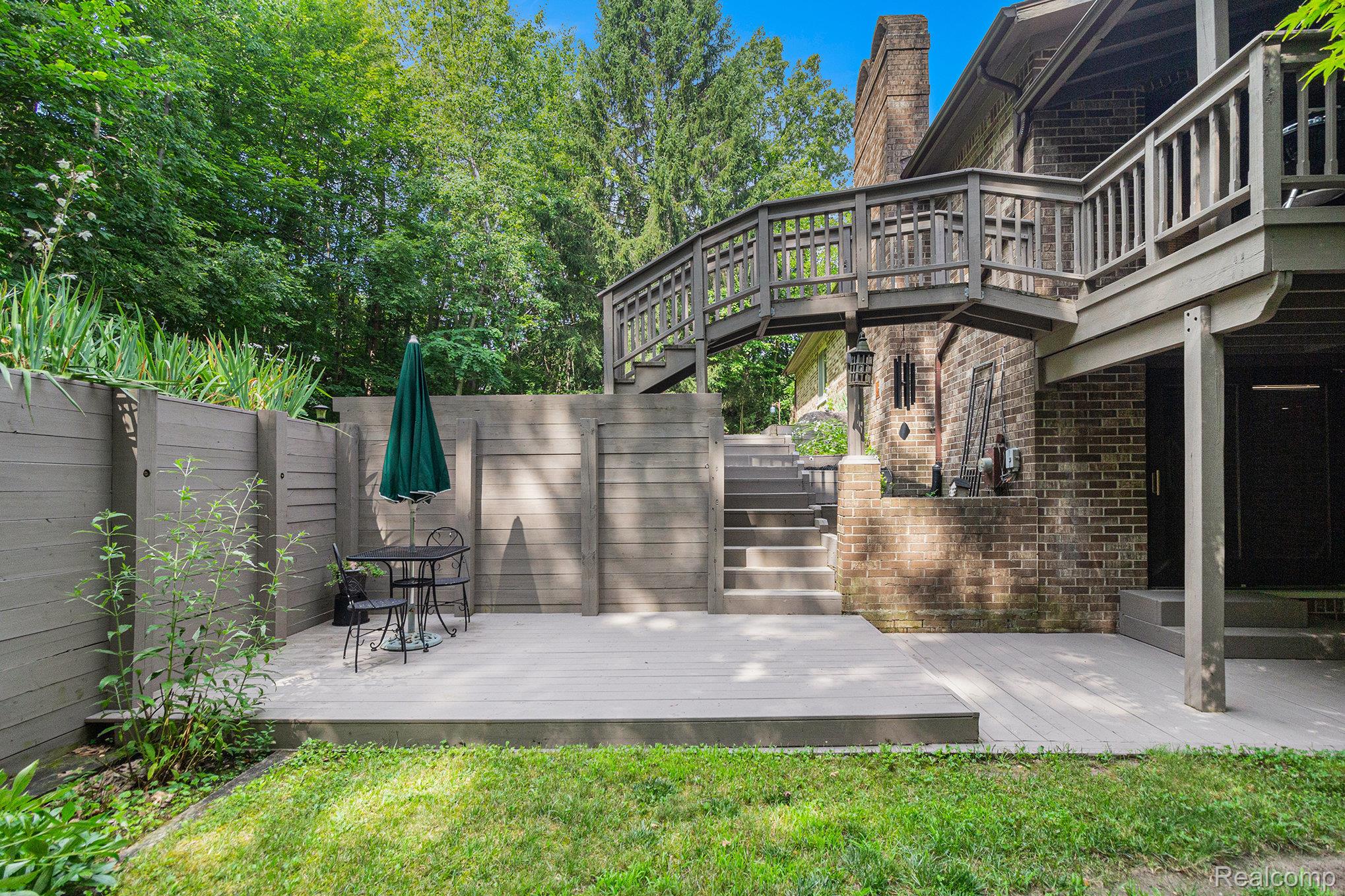 5311 Whipple Lake Road