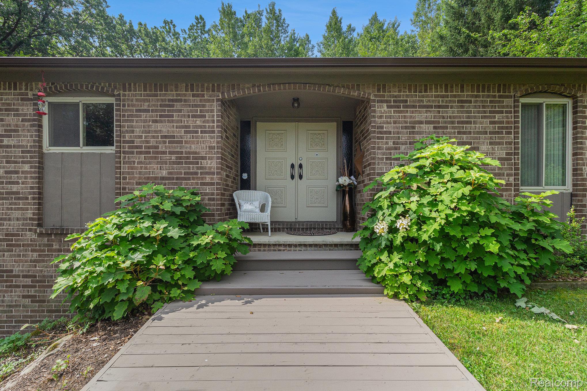 5311 Whipple Lake Road
