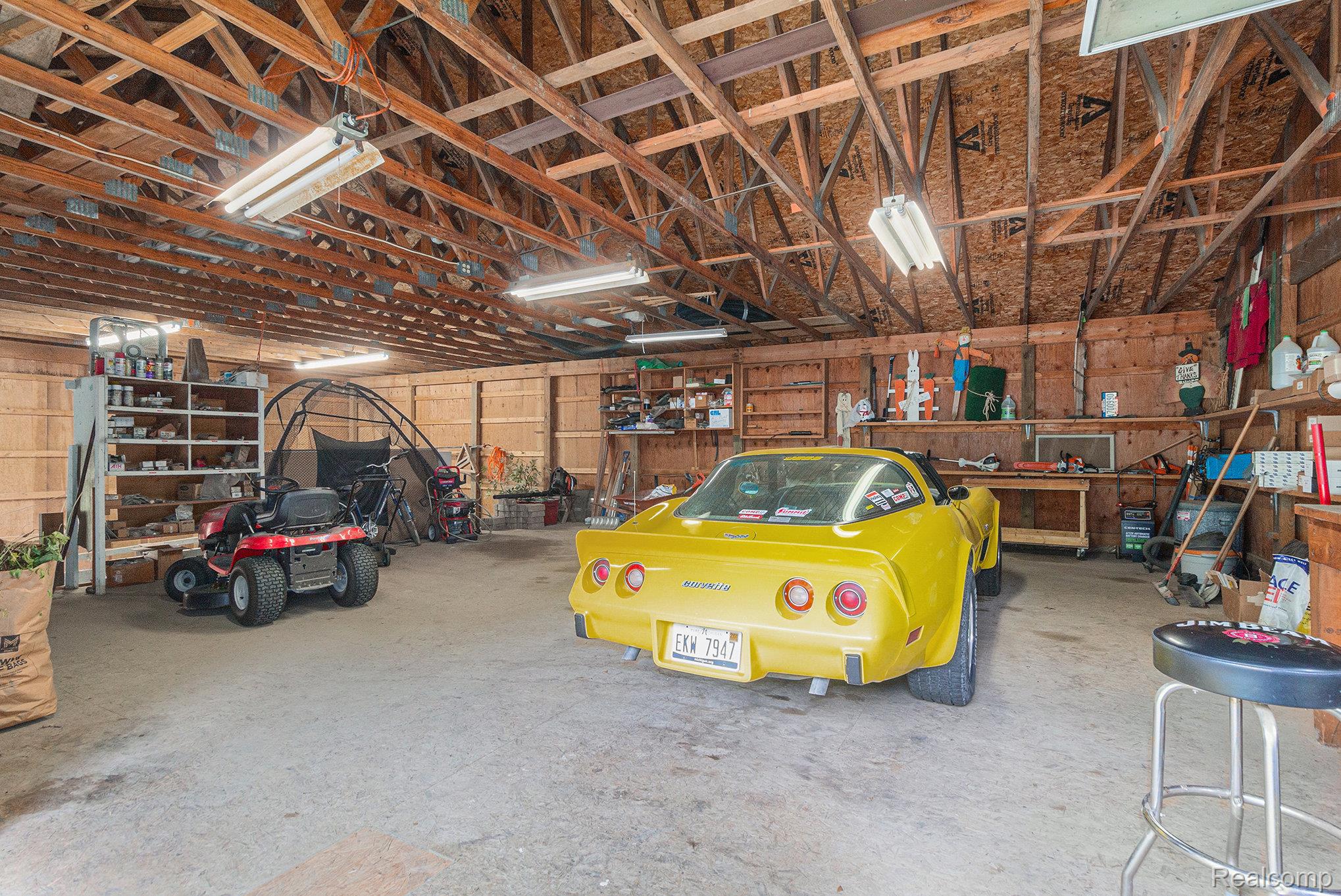 5311 Whipple Lake Road