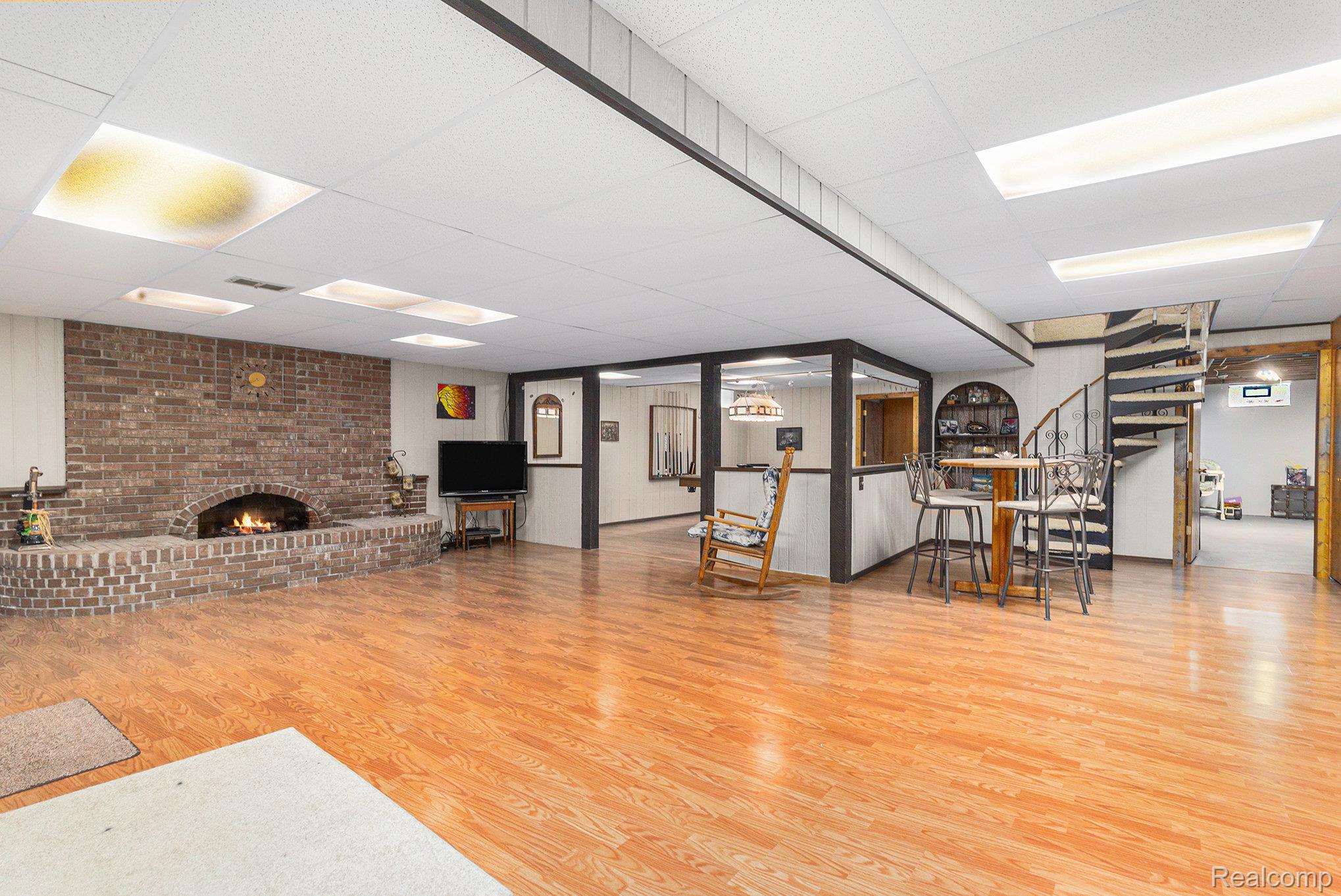 5311 Whipple Lake Road