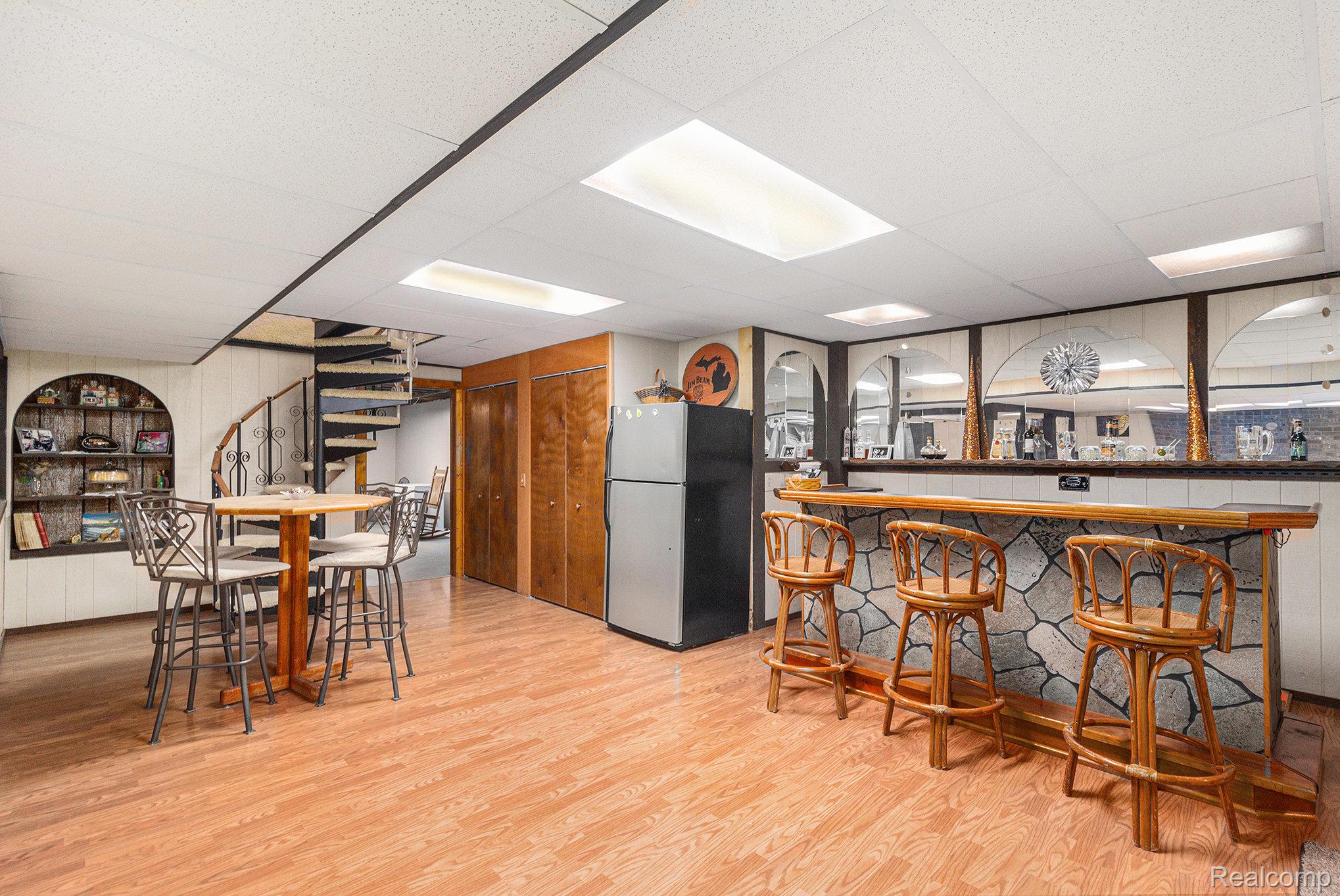 5311 Whipple Lake Road