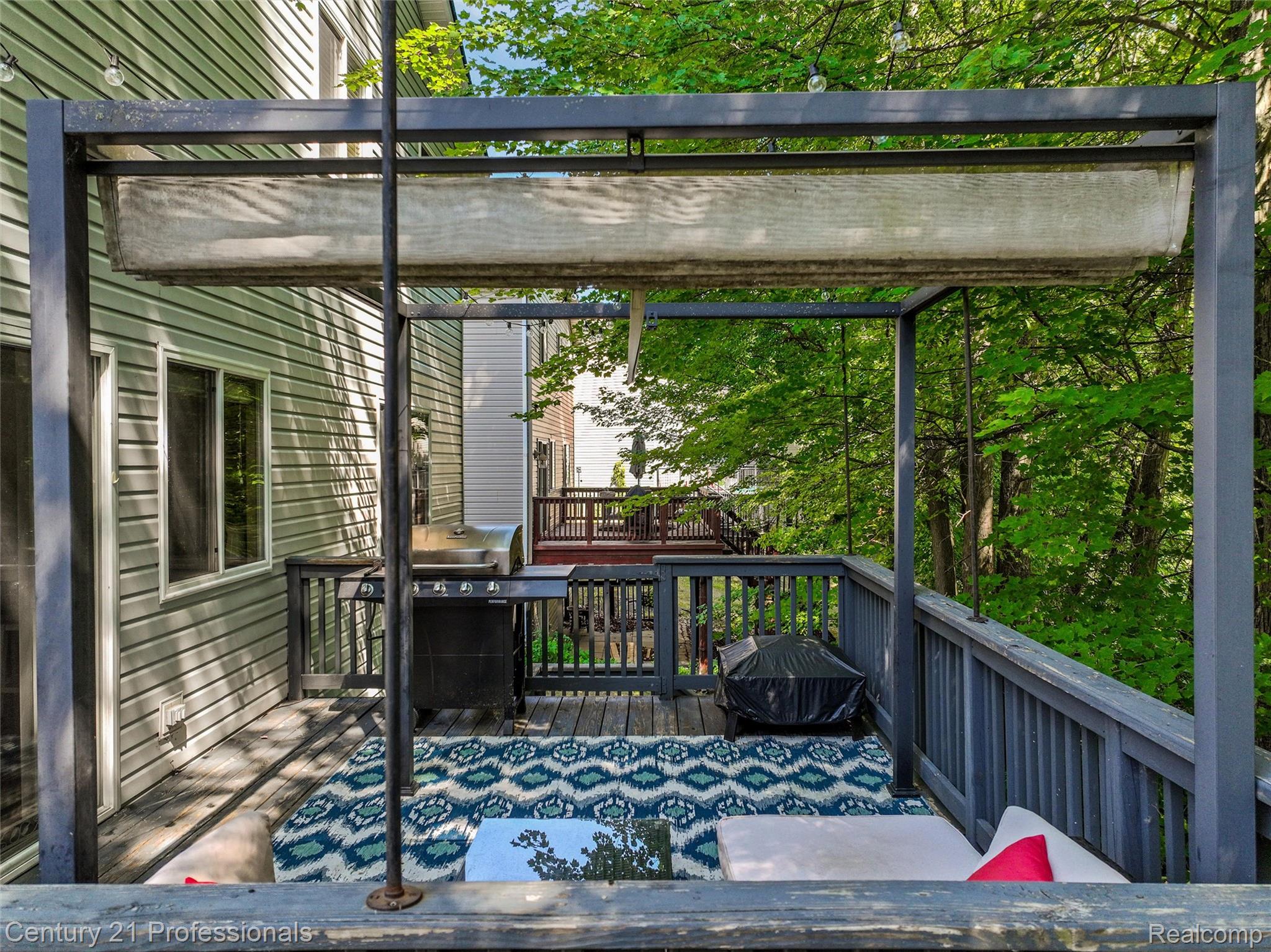 1230 Sherwood Forest Court