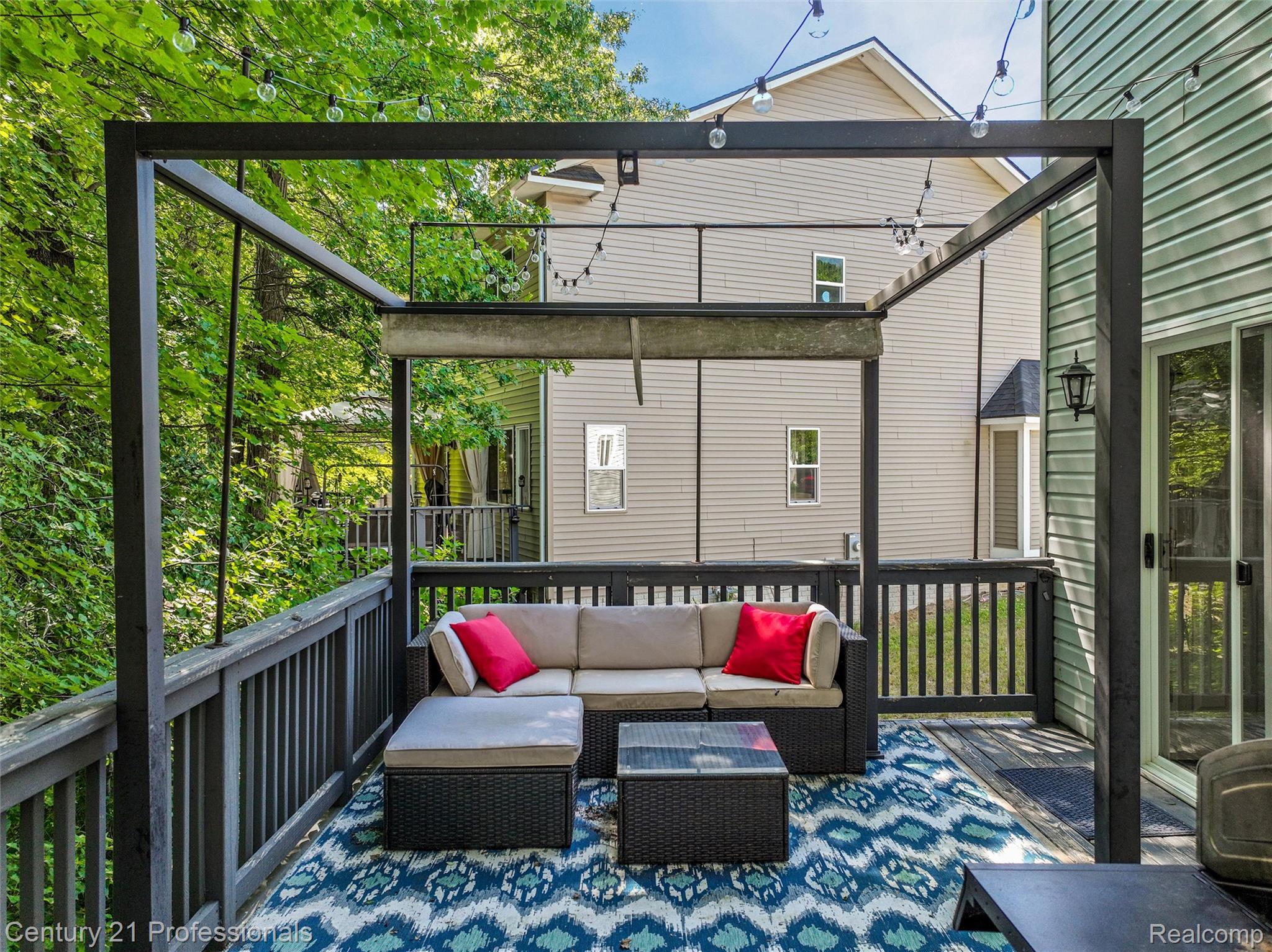 1230 Sherwood Forest Court