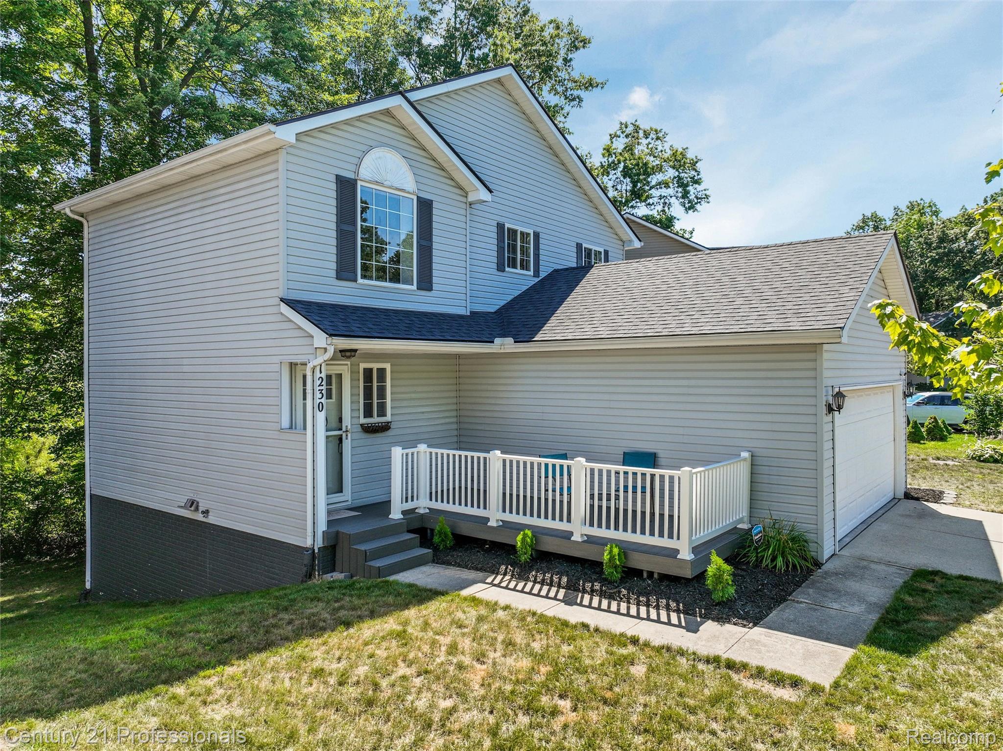 1230 Sherwood Forest Court