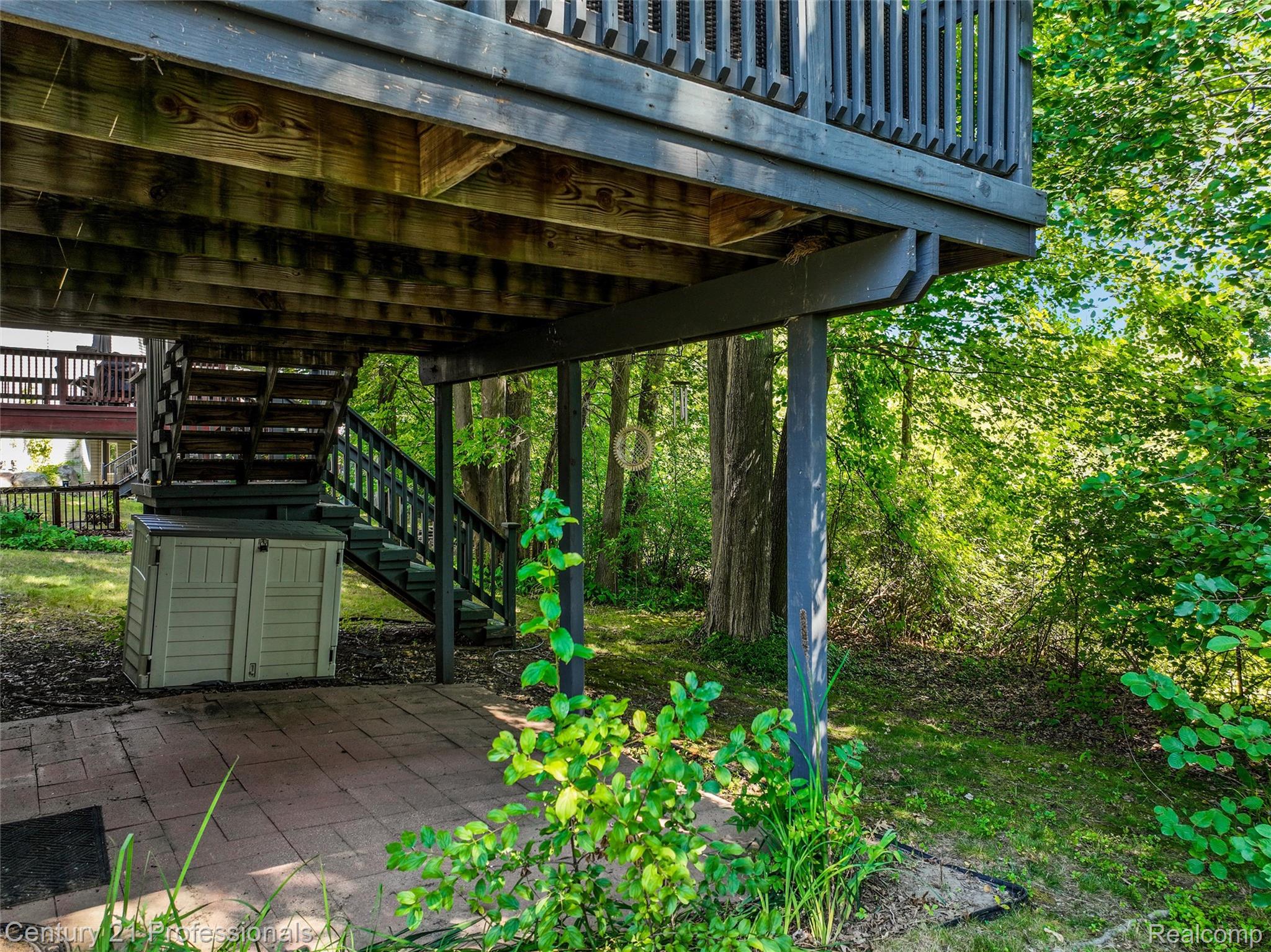 1230 Sherwood Forest Court