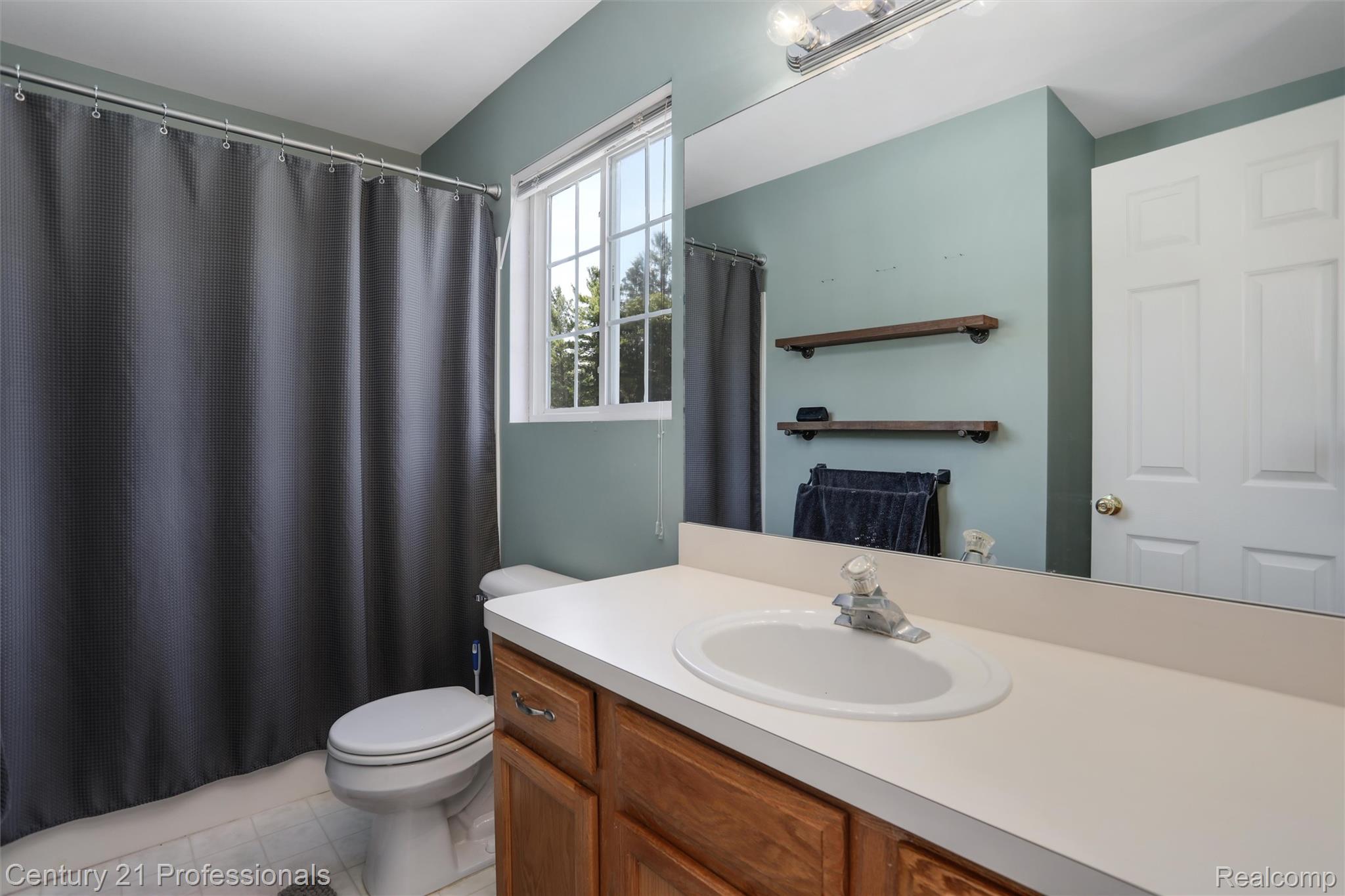 1230 Sherwood Forest Court