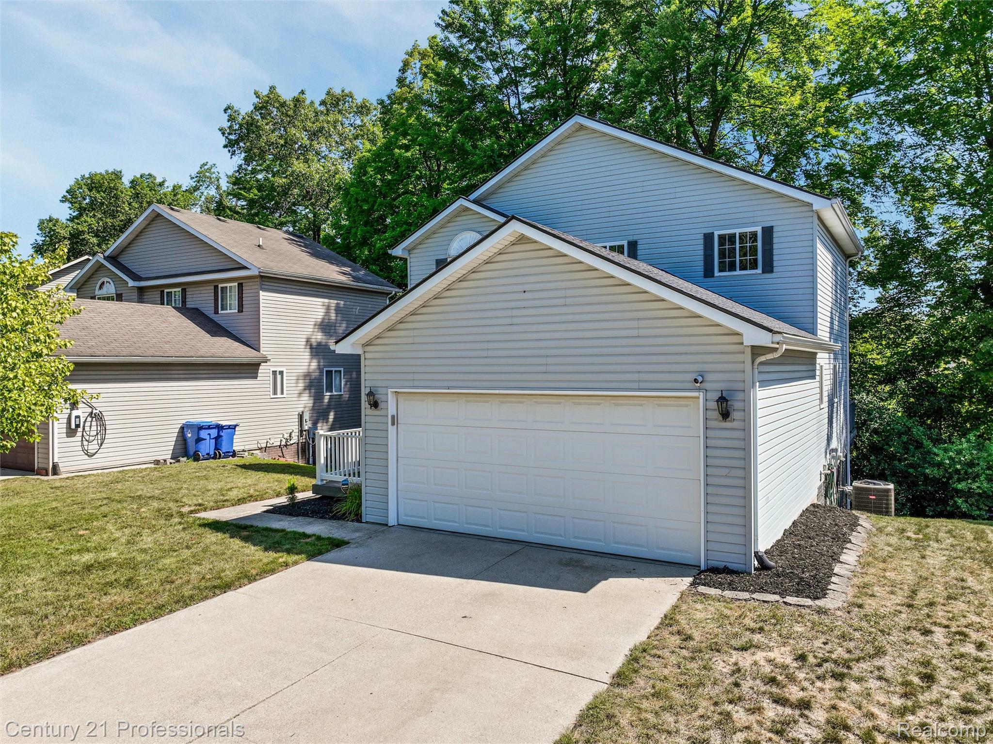 1230 Sherwood Forest Court