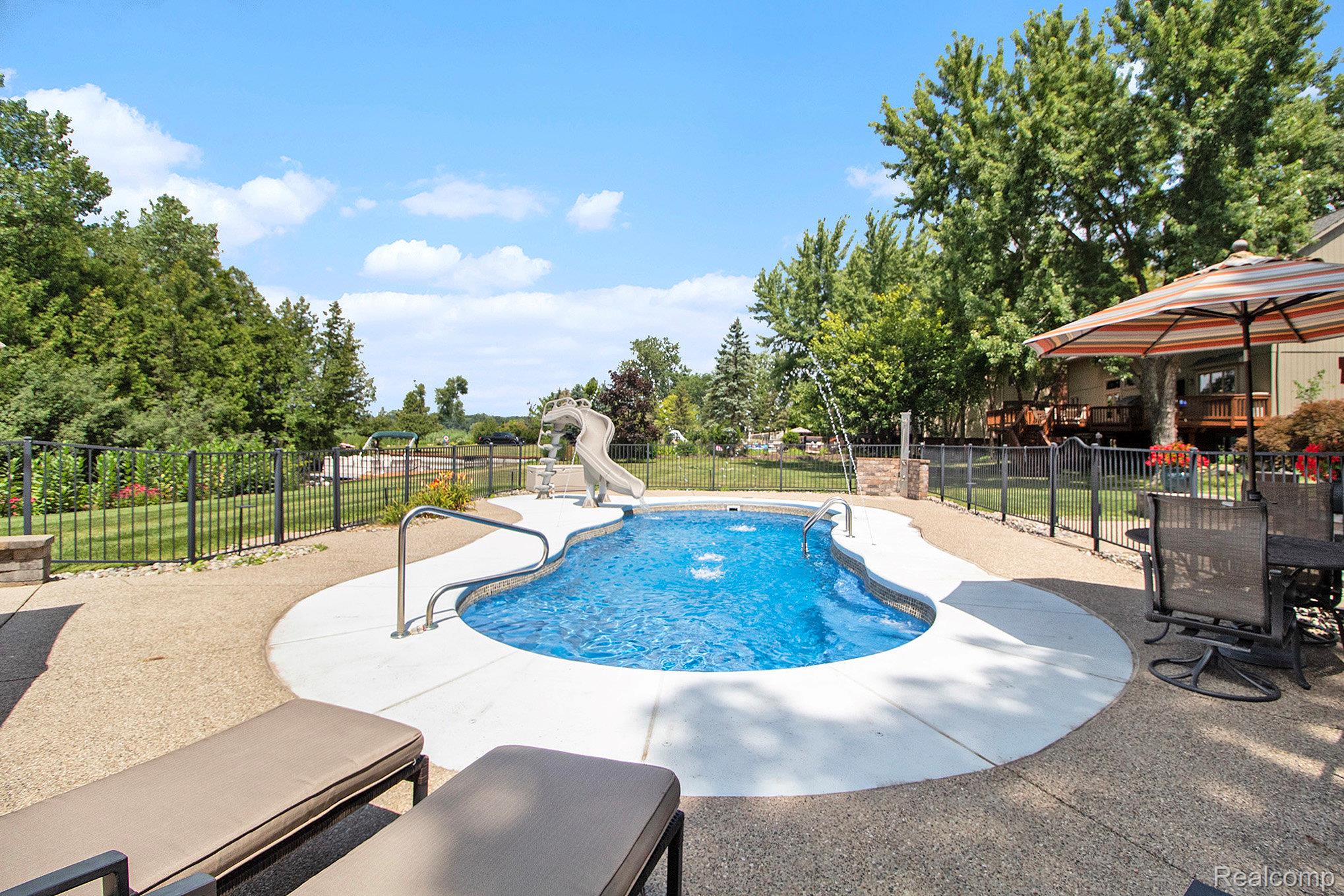 4973 Parview Drive