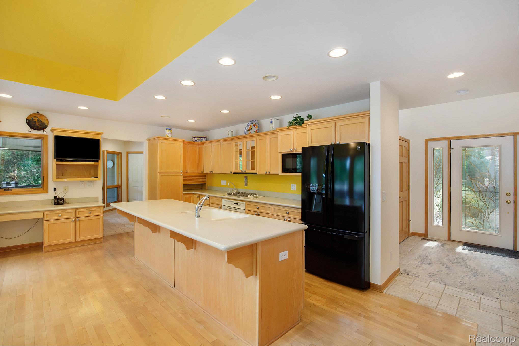 1181 Abseguami Trail