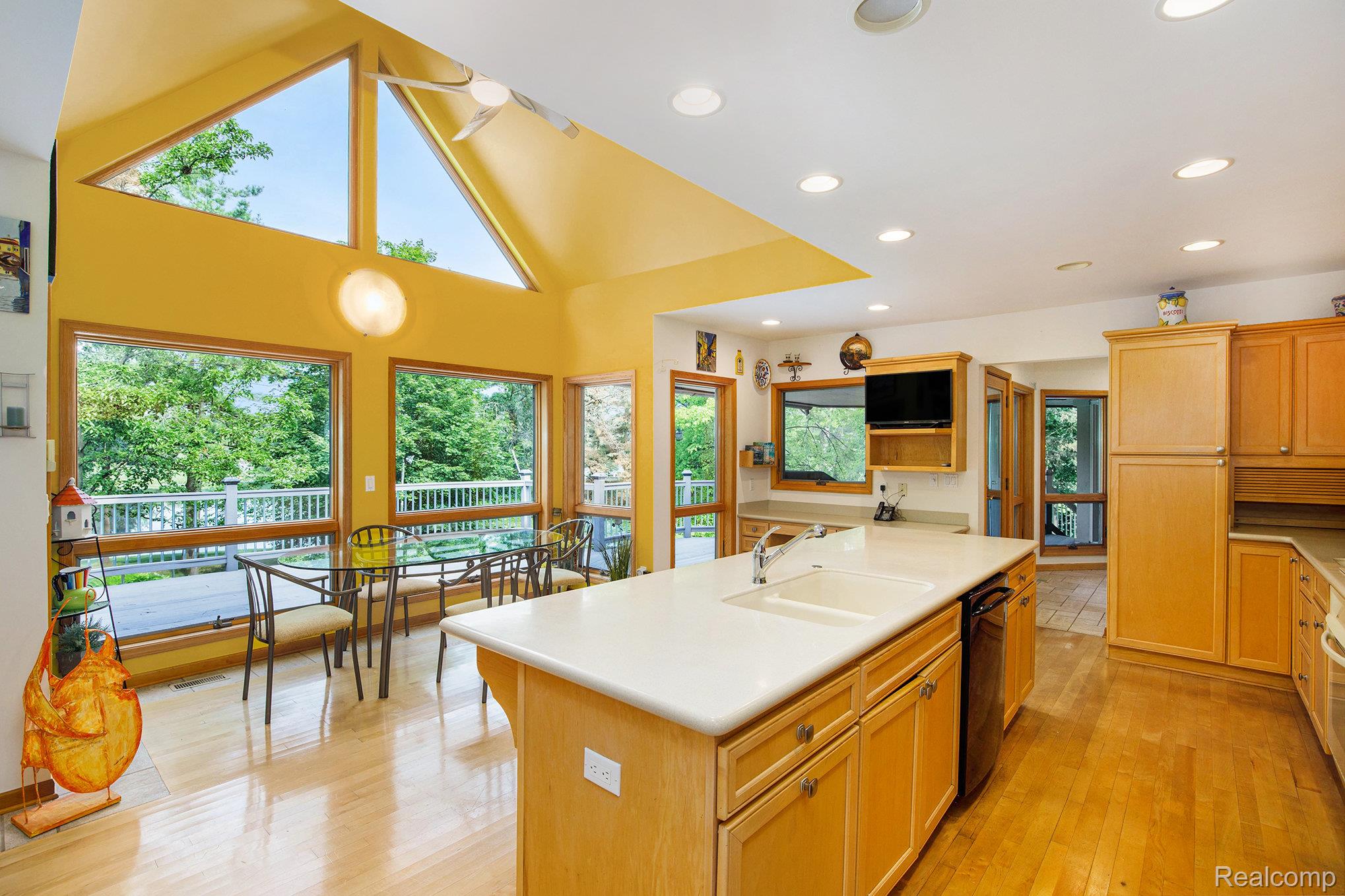 1181 Abseguami Trail