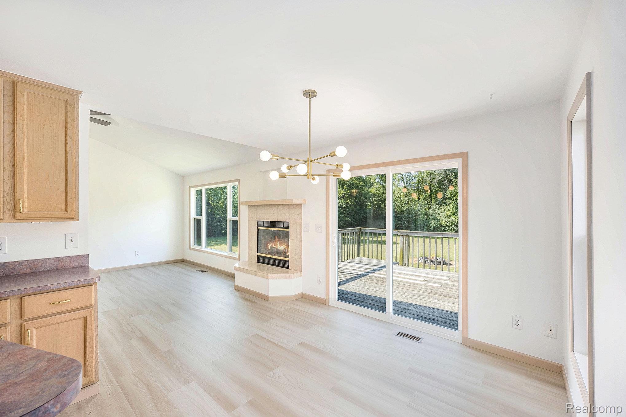 9243 Andersonville Road