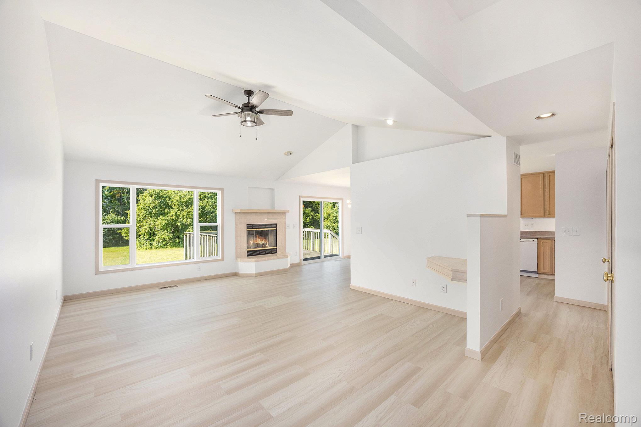 9243 Andersonville Road