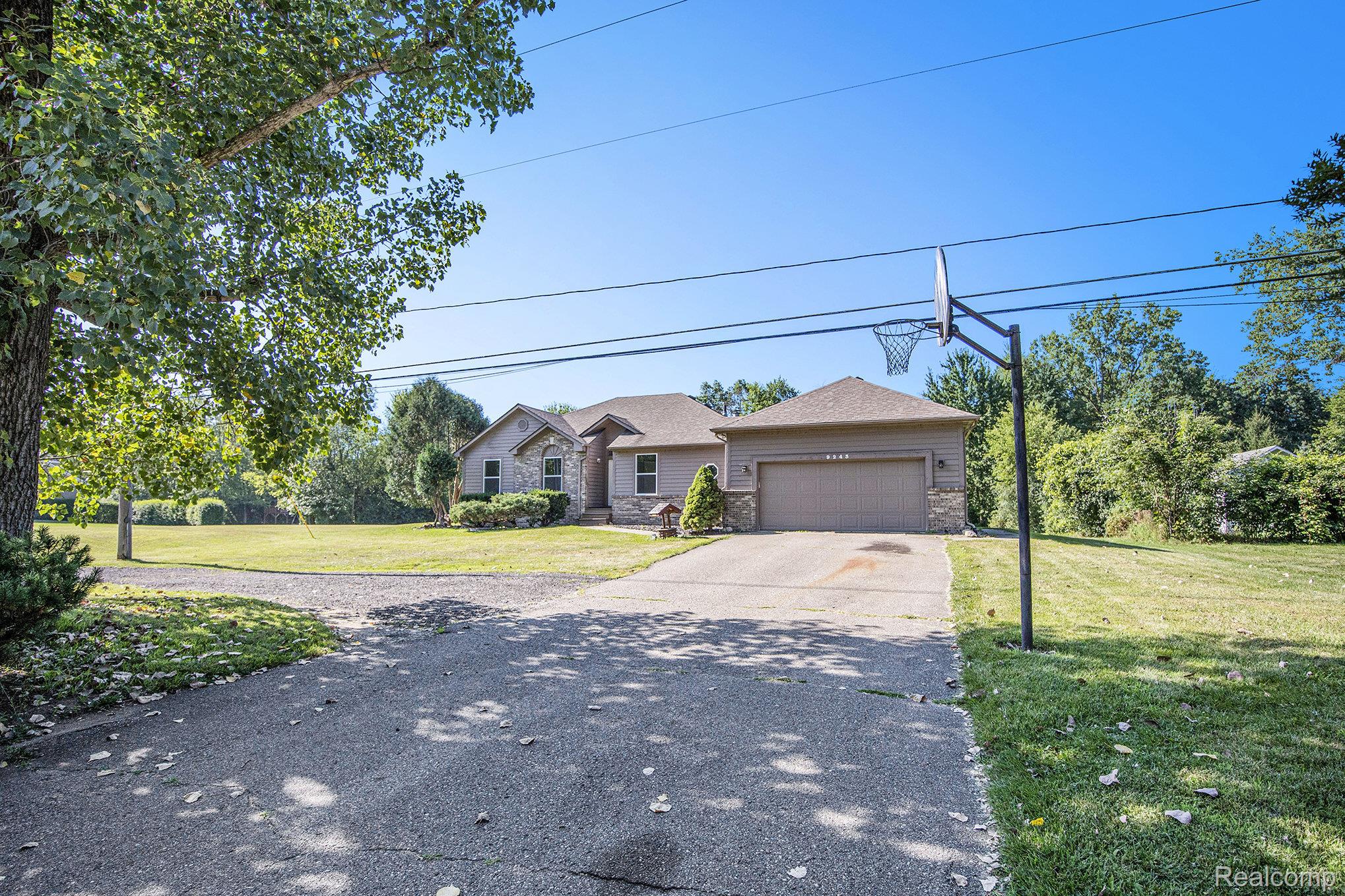 9243 Andersonville Road