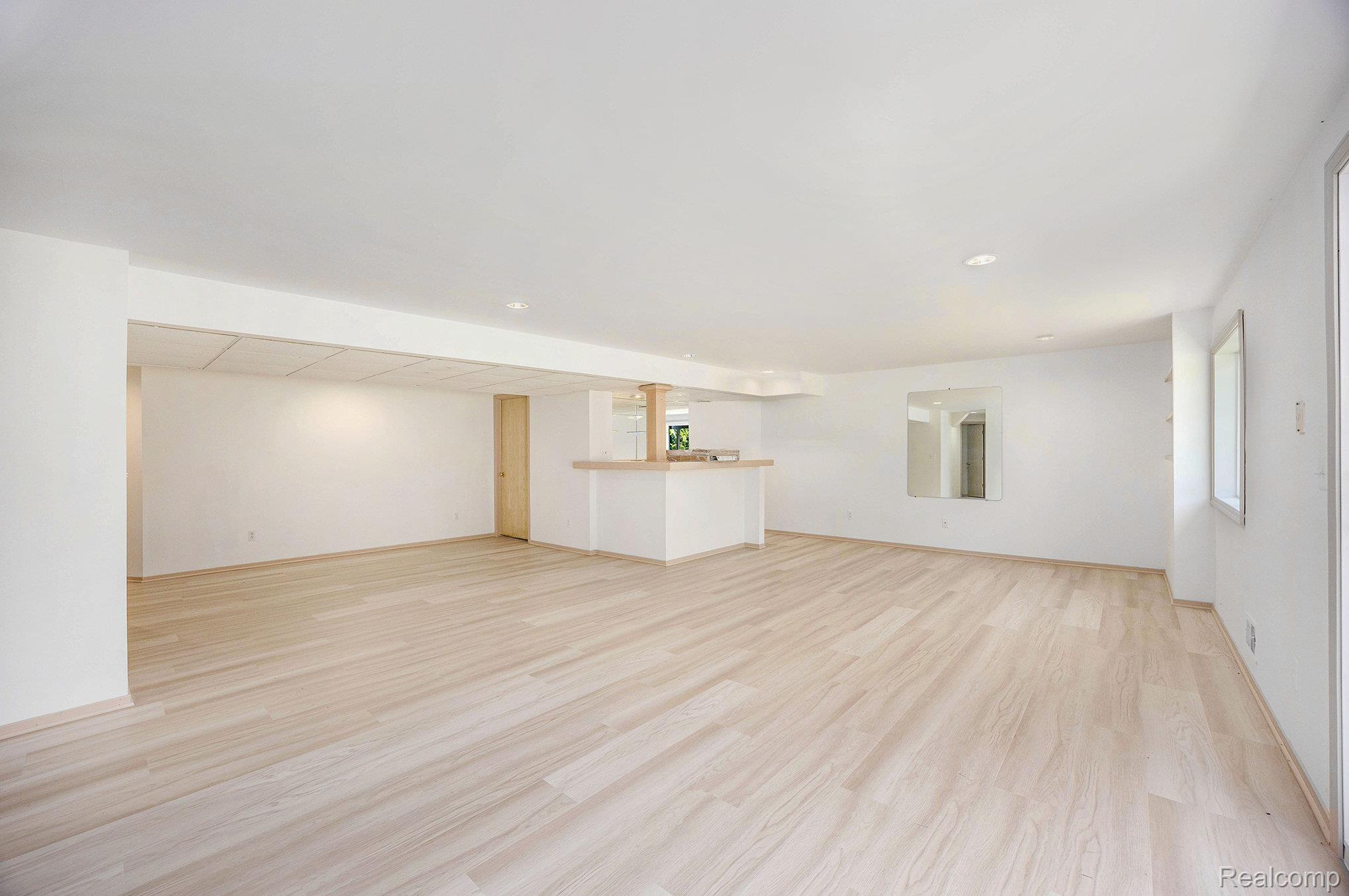 9243 Andersonville Road