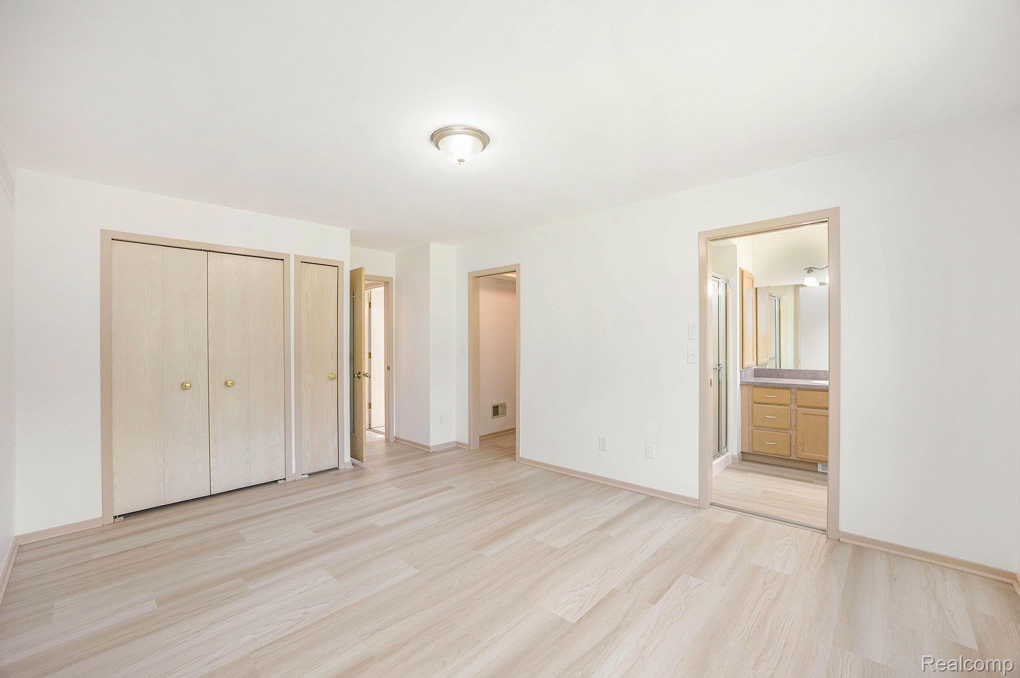 9243 Andersonville Road