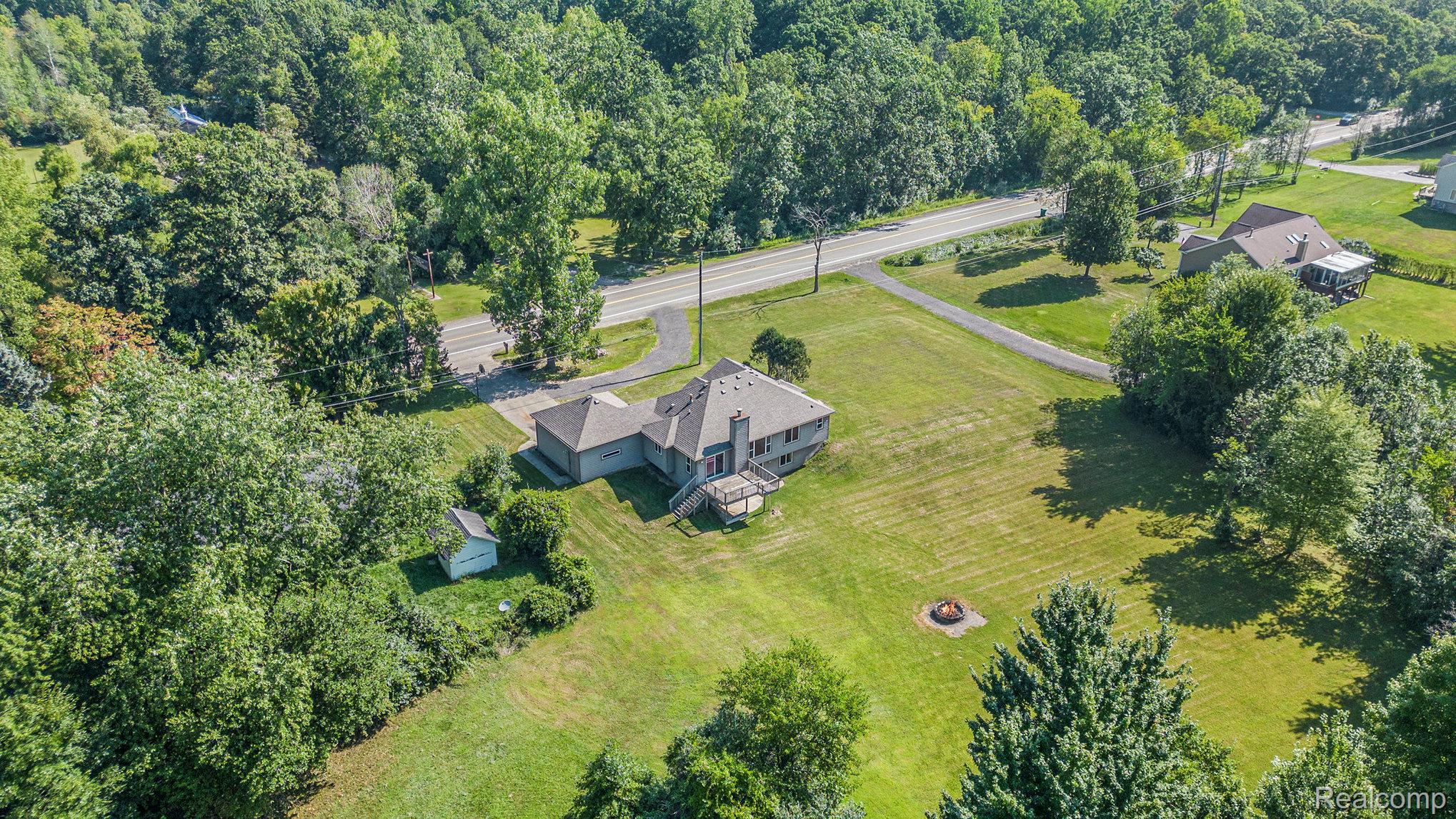 9243 Andersonville Road
