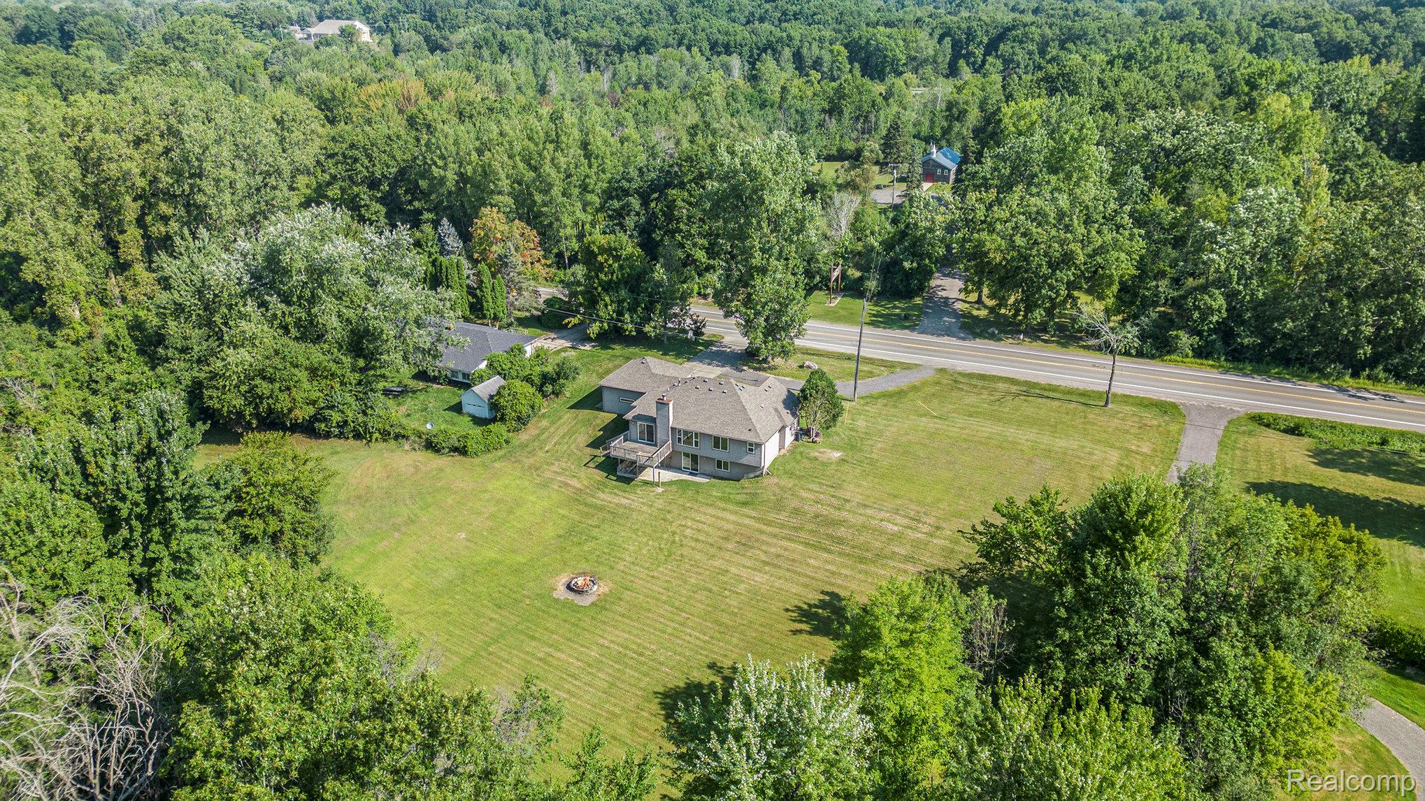 9243 Andersonville Road