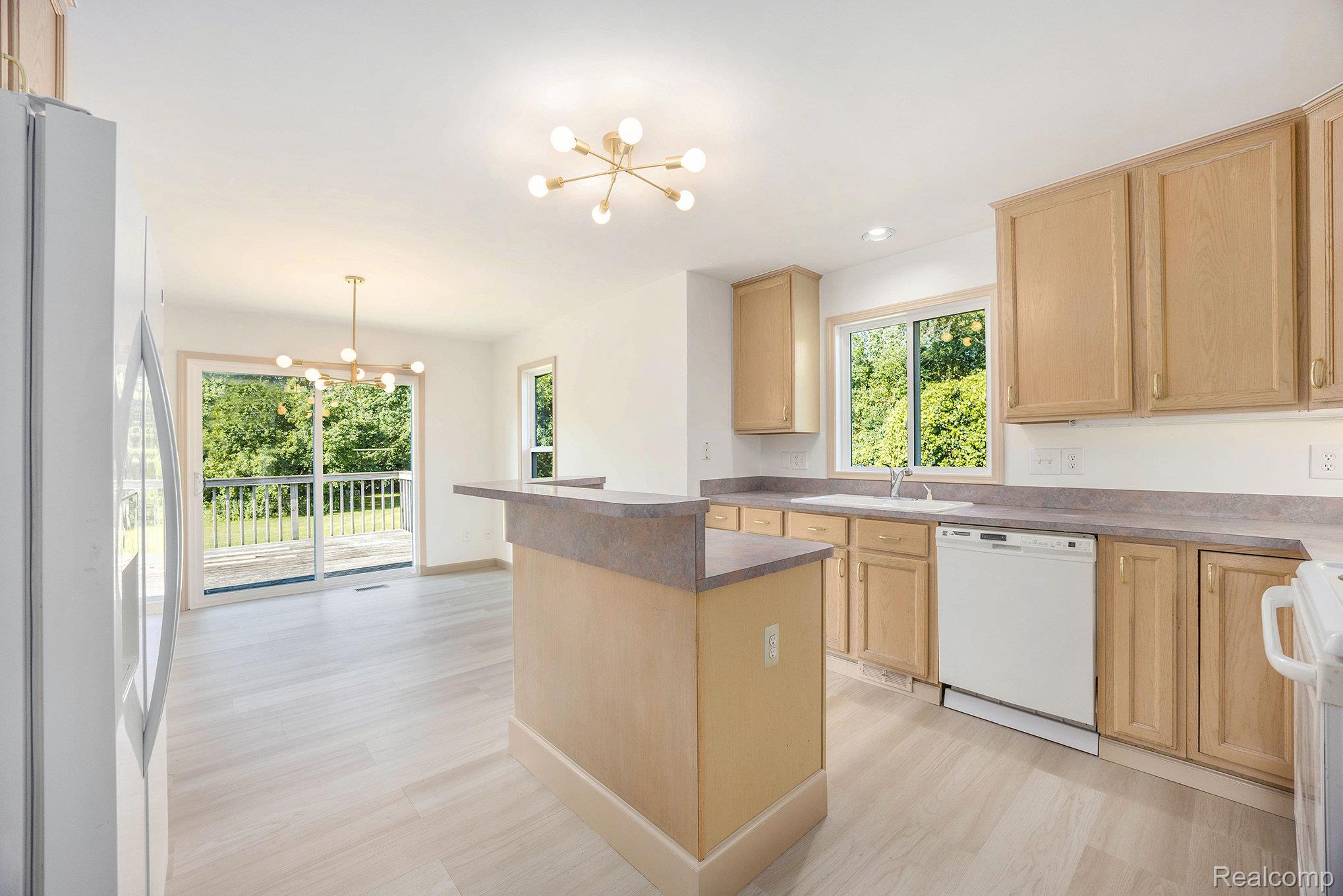 9243 Andersonville Road